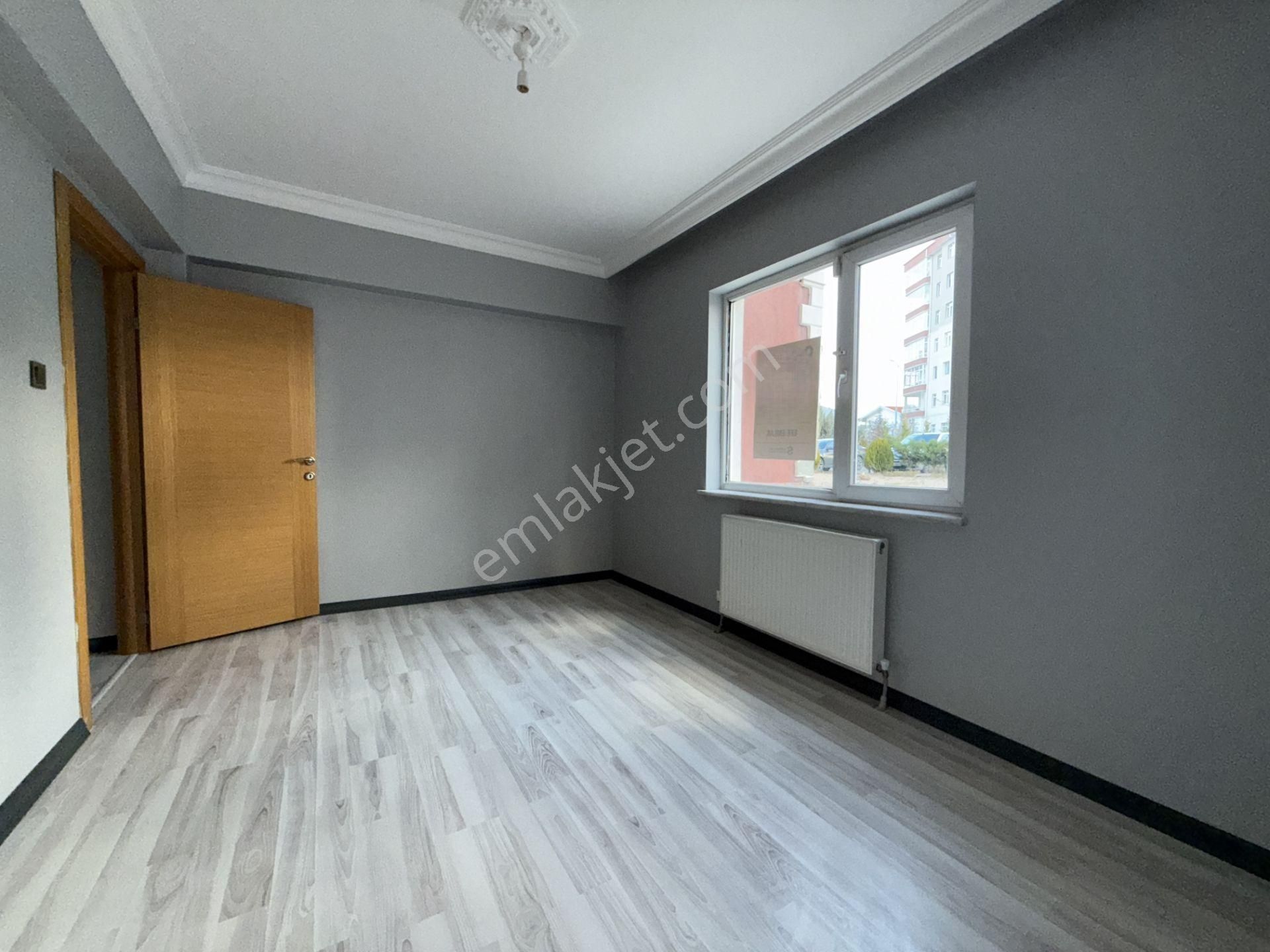 Ufuk Kılıç Emlak'tan Protokol Yolu Yakını Site İçerisinde 3+1 Ful Yapılı Daire - Görsel 17