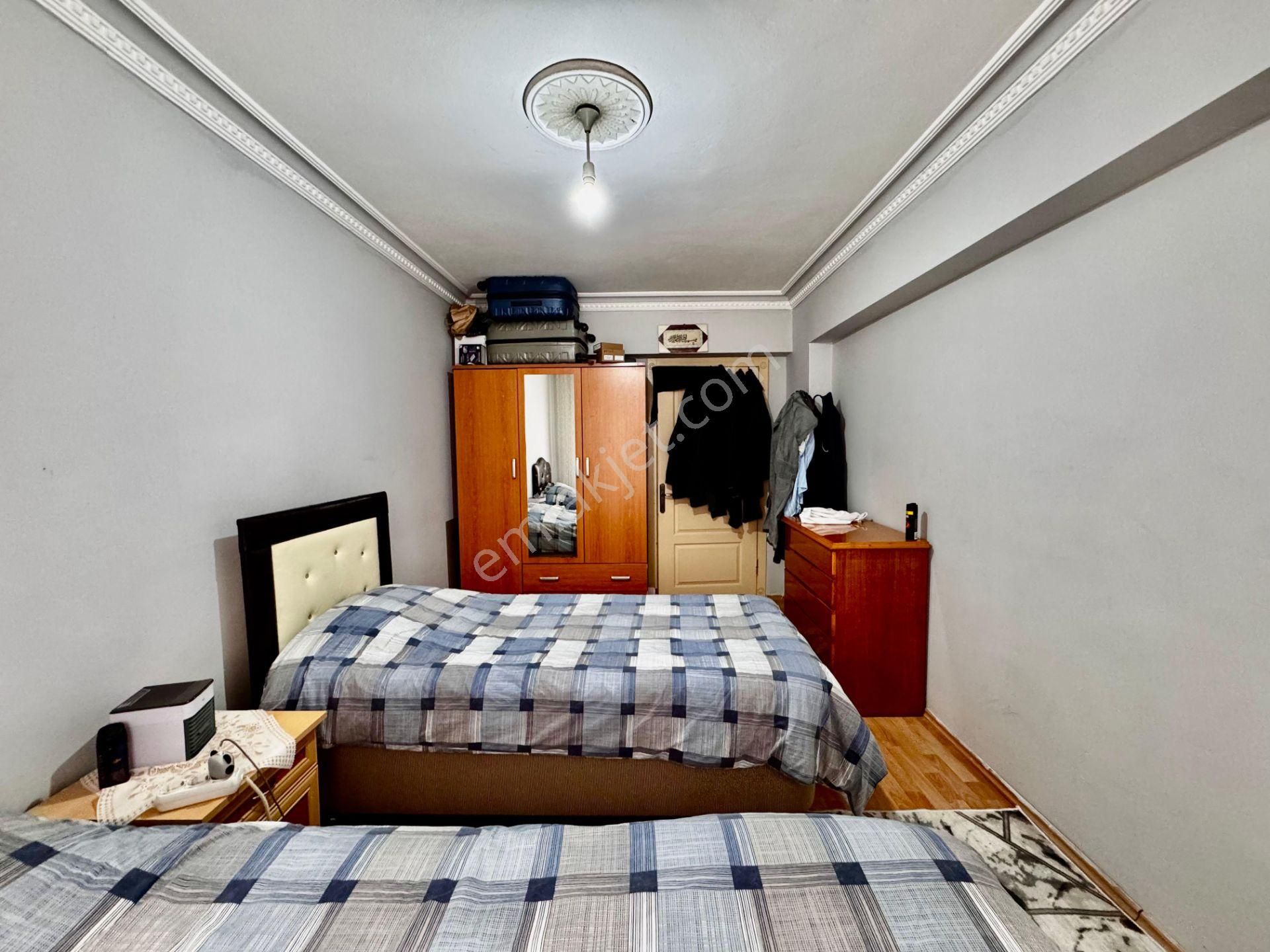 Ufuk Kılıç Emlak'tan Merkezi Konumda Kilerli Güney Cephe 3+1 Daire - Görsel 17