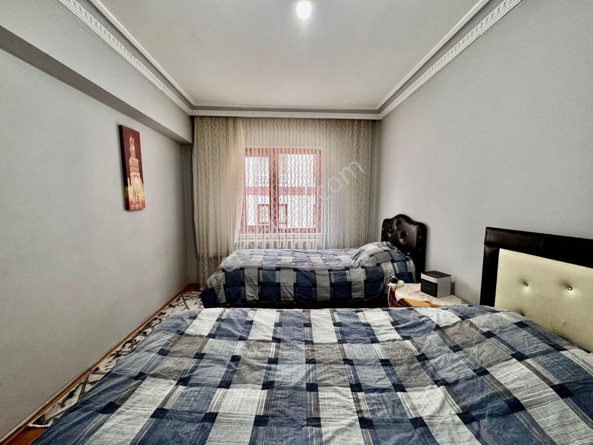 Ufuk Kılıç Emlak'tan Merkezi Konumda Kilerli Güney Cephe 3+1 Daire - Görsel 15