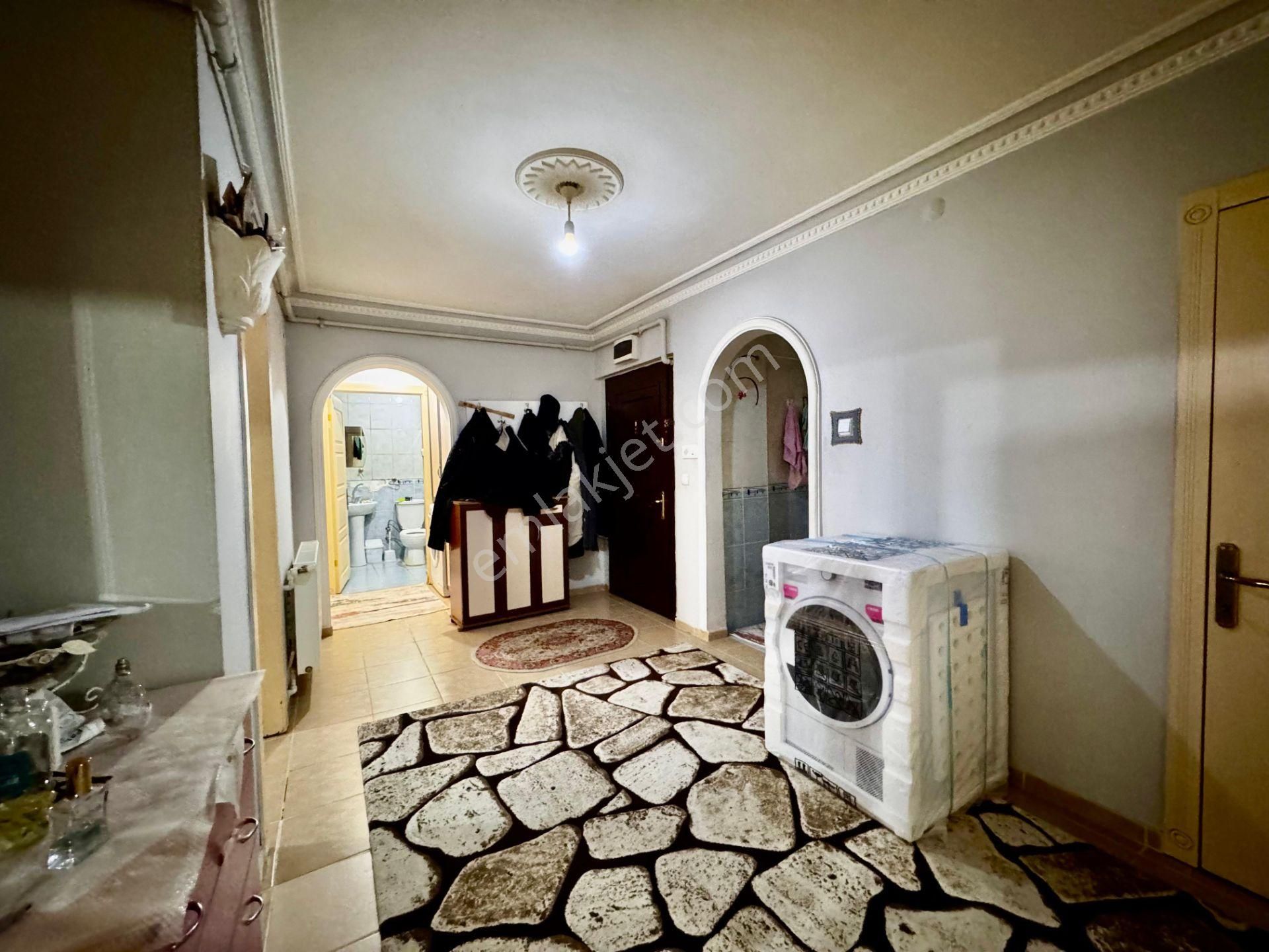 Ufuk Kılıç Emlak'tan Merkezi Konumda Kilerli Güney Cephe 3+1 Daire - Görsel 25