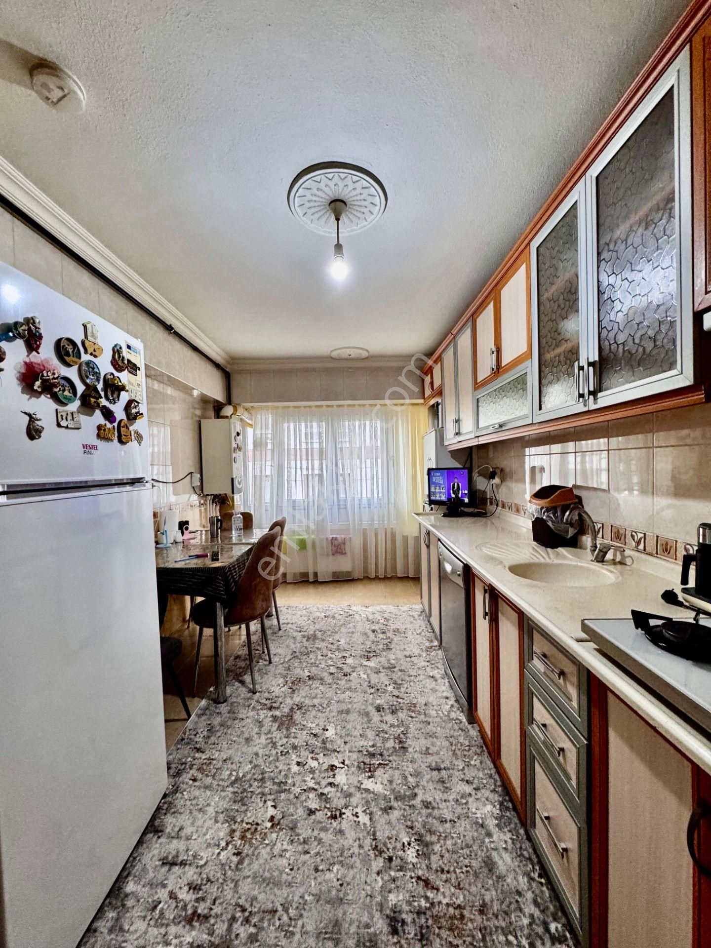 Ufuk Kılıç Emlak'tan Merkezi Konumda Kilerli Güney Cephe 3+1 Daire - Görsel 7