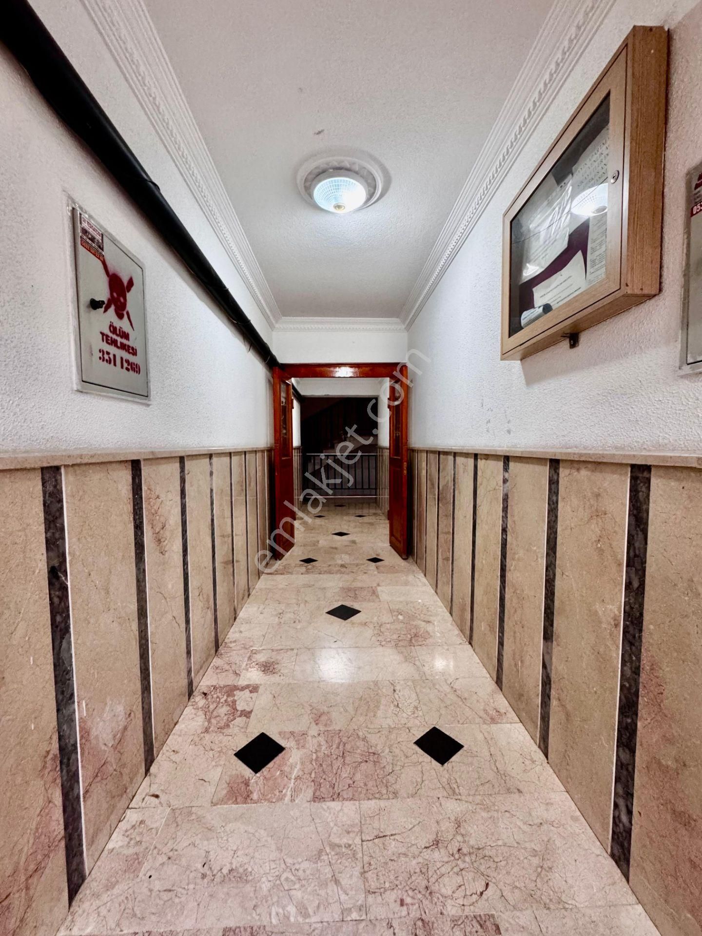 Ufuk Kılıç Emlak'tan Merkezi Konumda Kilerli Güney Cephe 3+1 Daire - Görsel 28