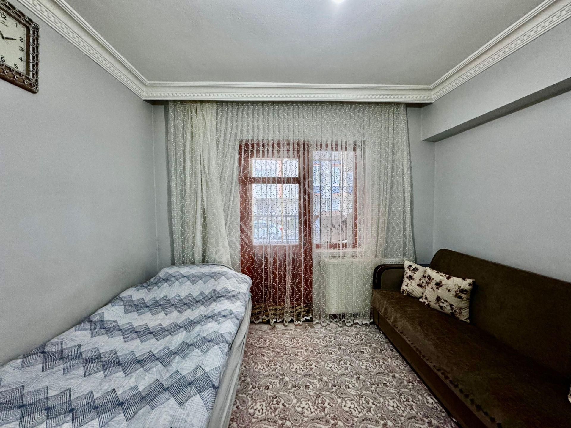 Ufuk Kılıç Emlak'tan Merkezi Konumda Kilerli Güney Cephe 3+1 Daire - Görsel 13