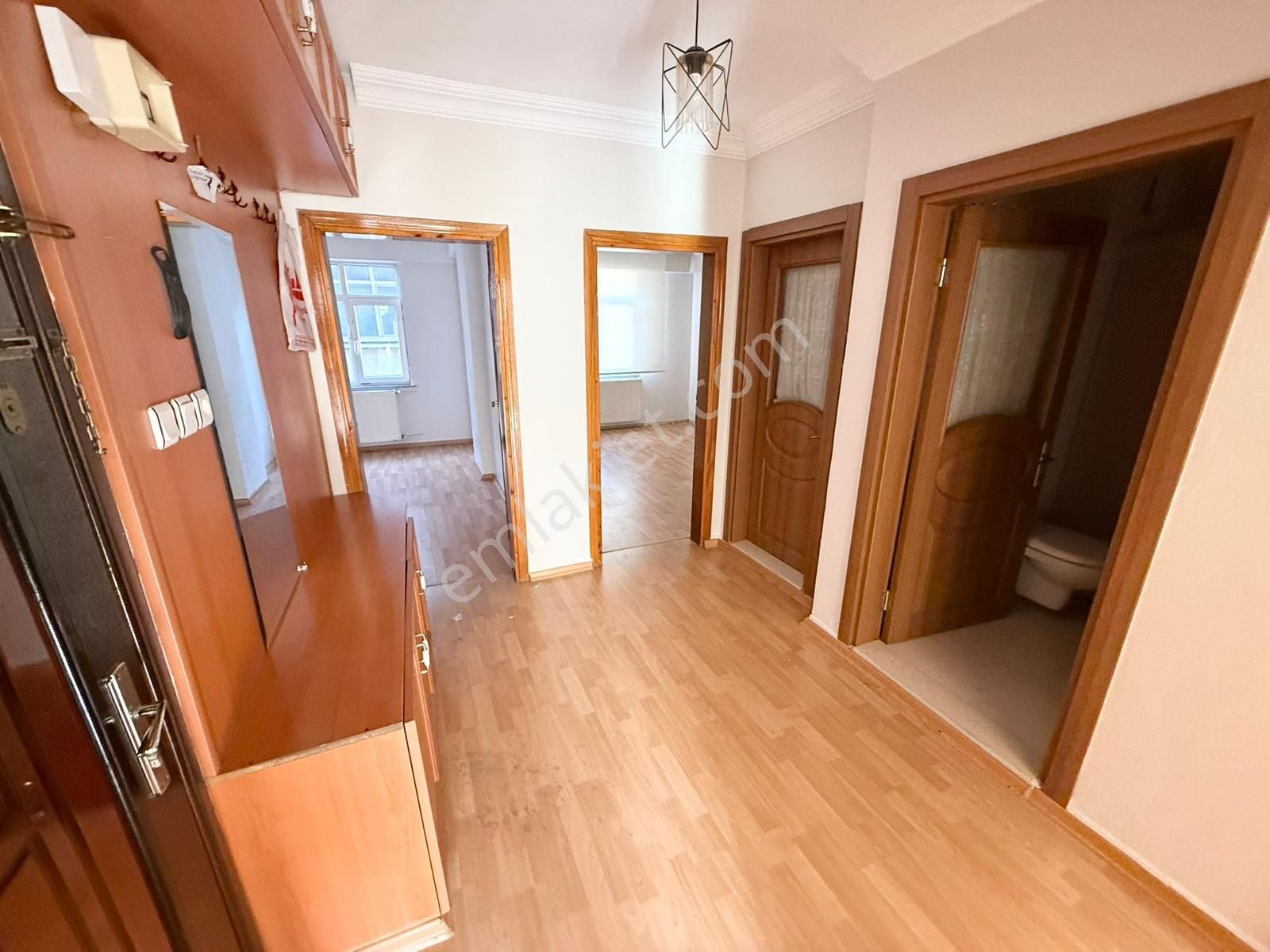 Üç Kardeşler'den 50.yıl Mh 2+1 Krediye Uygun Masrafsız Ara Kat - Görsel 15