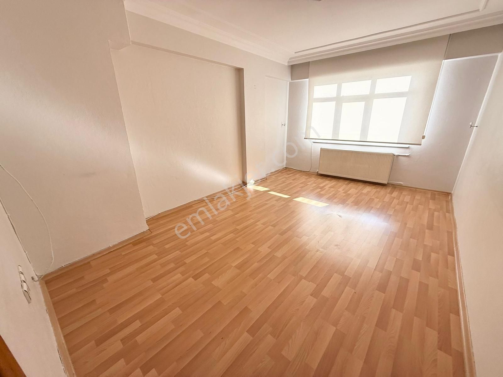 Üç Kardeşler'den 50.yıl Mh 2+1 Krediye Uygun Masrafsız Ara Kat - Görsel 17