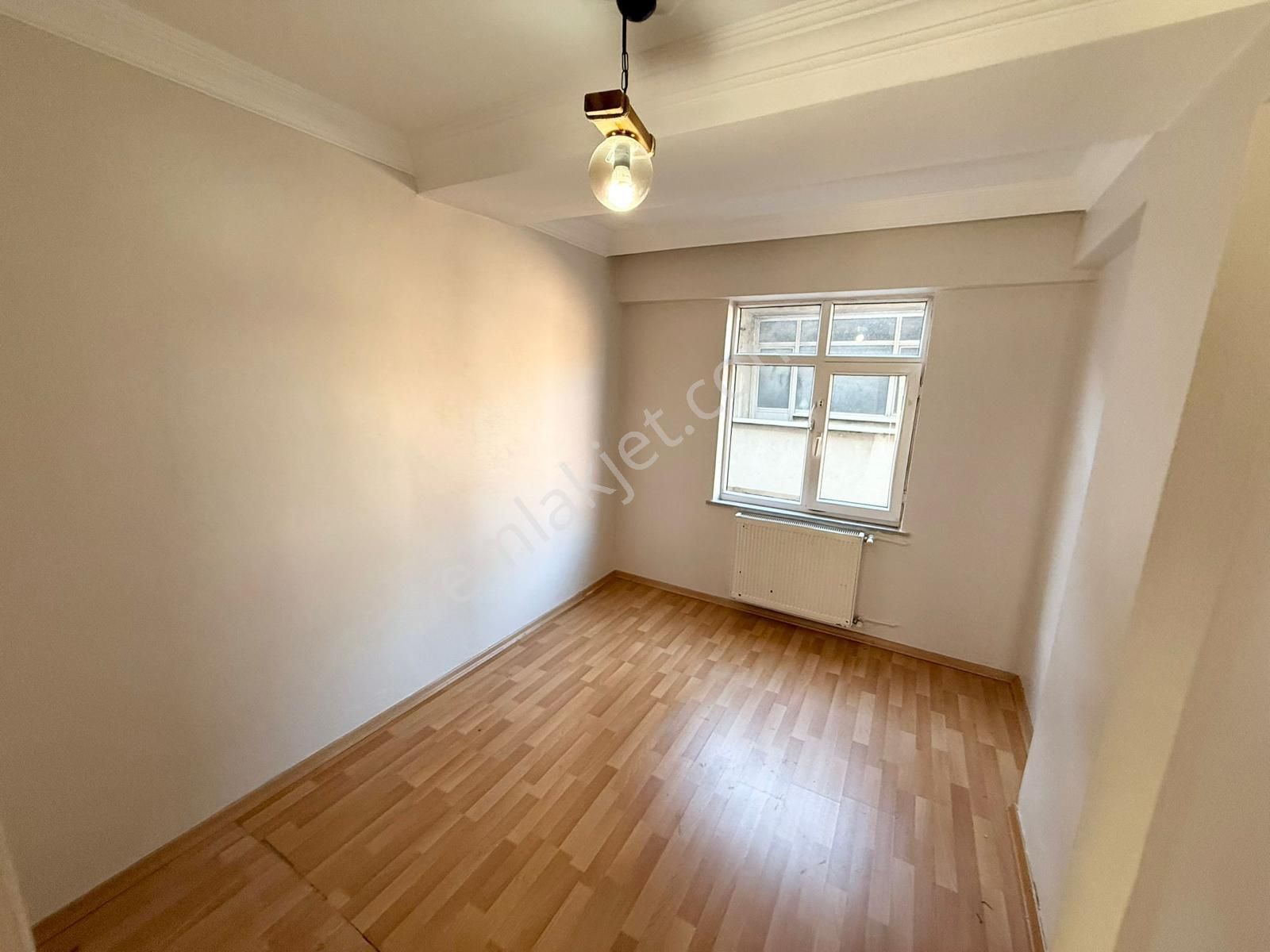 Üç Kardeşler'den 50.yıl Mh 2+1 Krediye Uygun Masrafsız Ara Kat - Görsel 6