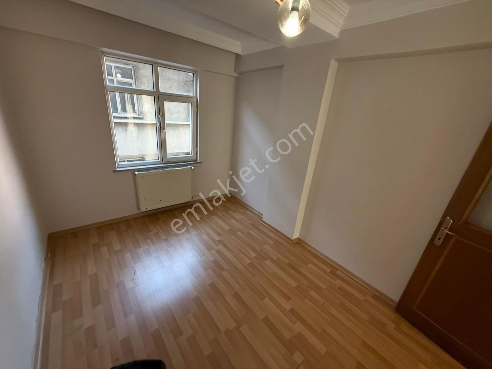 Üç Kardeşler'den 50.yıl Mh 2+1 Krediye Uygun Masrafsız Ara Kat - Görsel 7