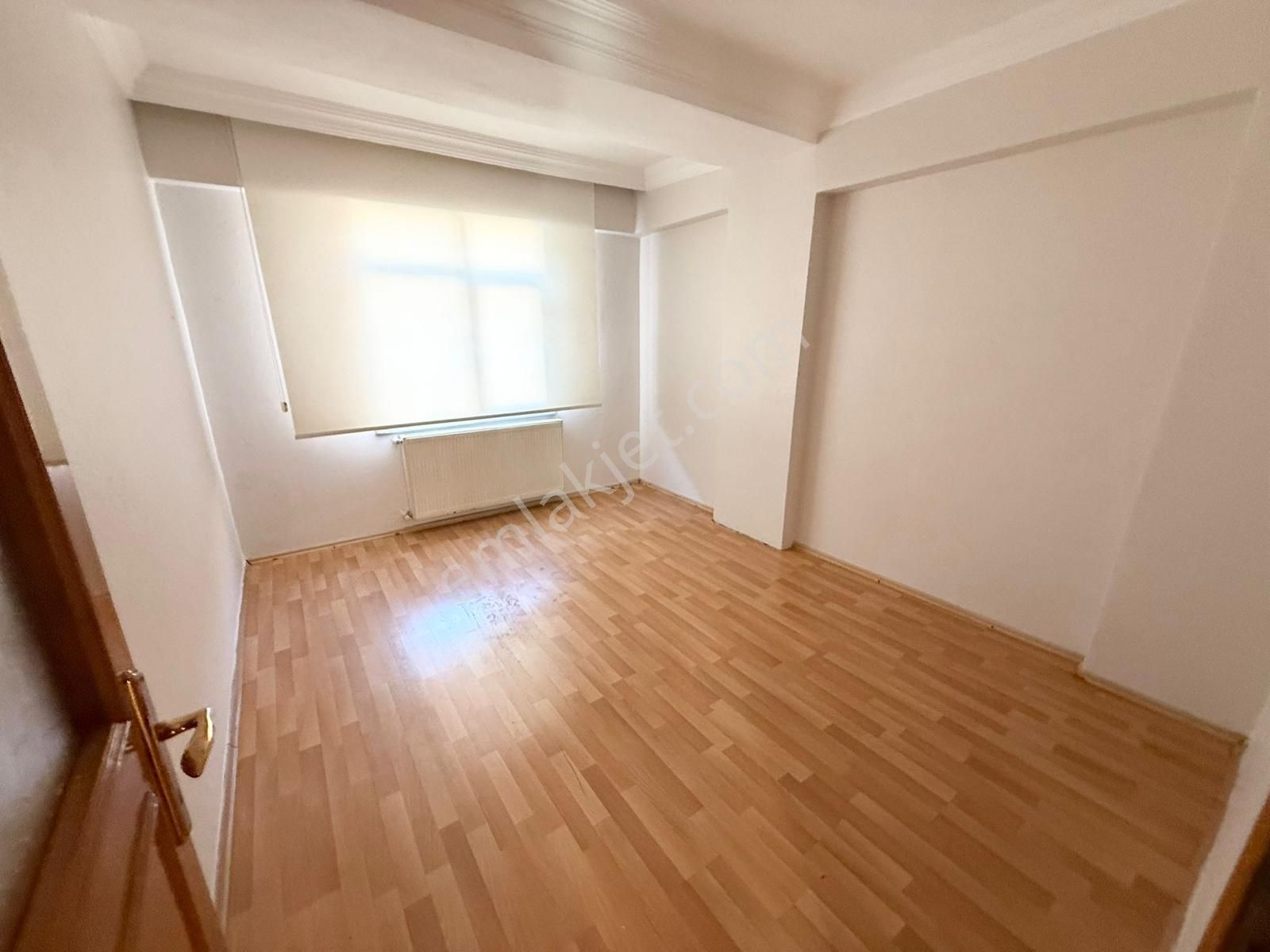 Üç Kardeşler'den 50.yıl Mh 2+1 Krediye Uygun Masrafsız Ara Kat - Görsel 14