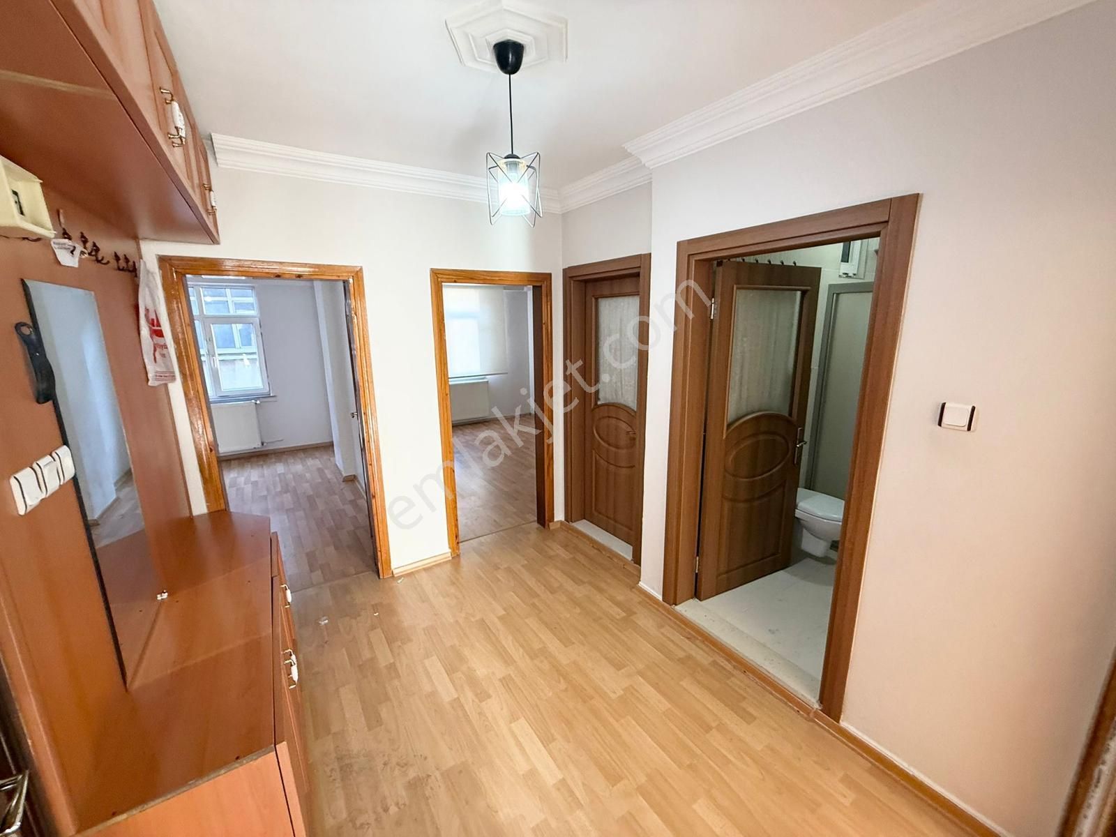 Üç Kardeşler'den 50.yıl Mh 2+1 Krediye Uygun Masrafsız Ara Kat - Görsel 8