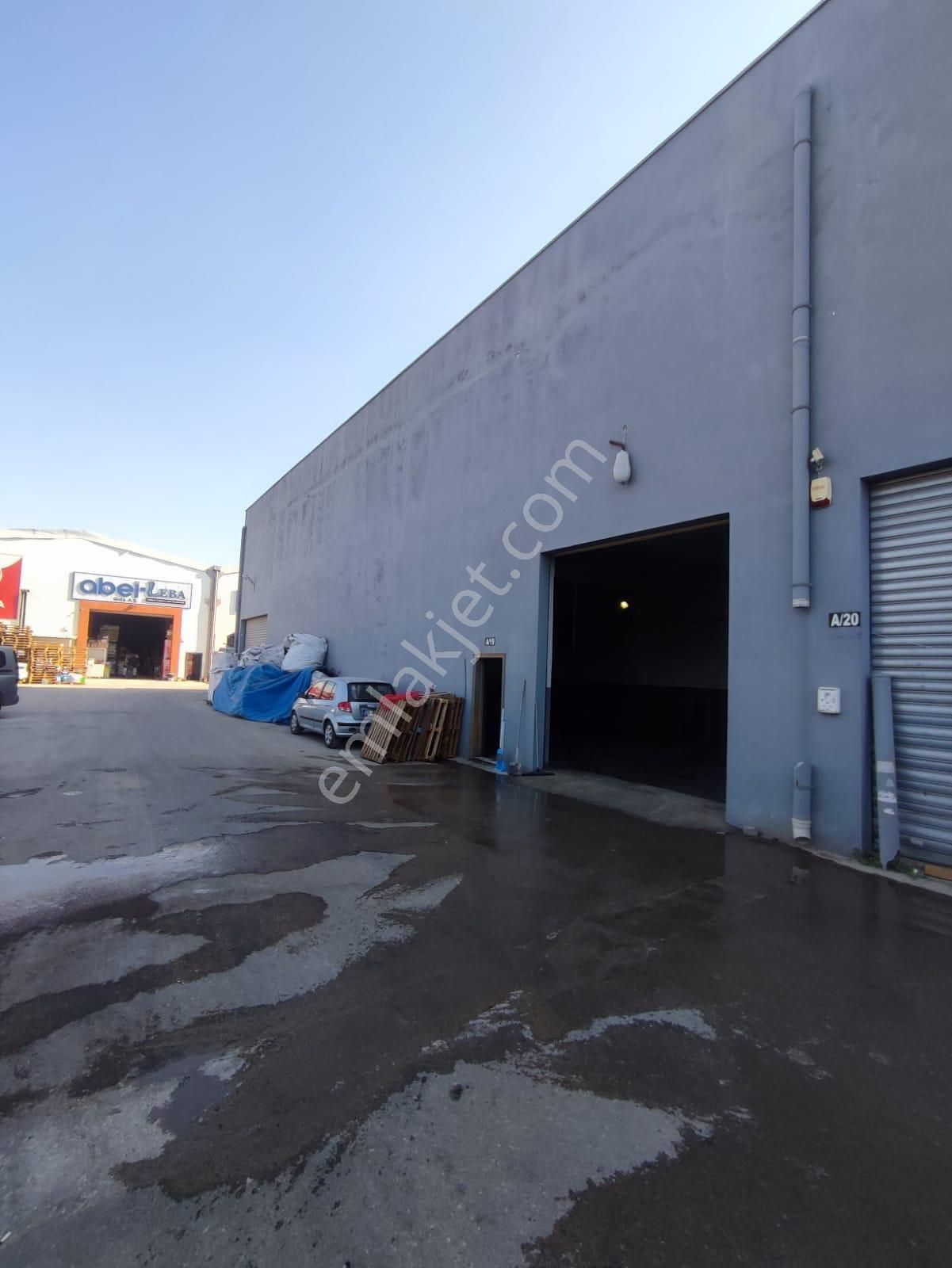 Zorlu Gayrimenkul'den Ticari Site İçerisinde 140+70 Kiralık - Görsel 11