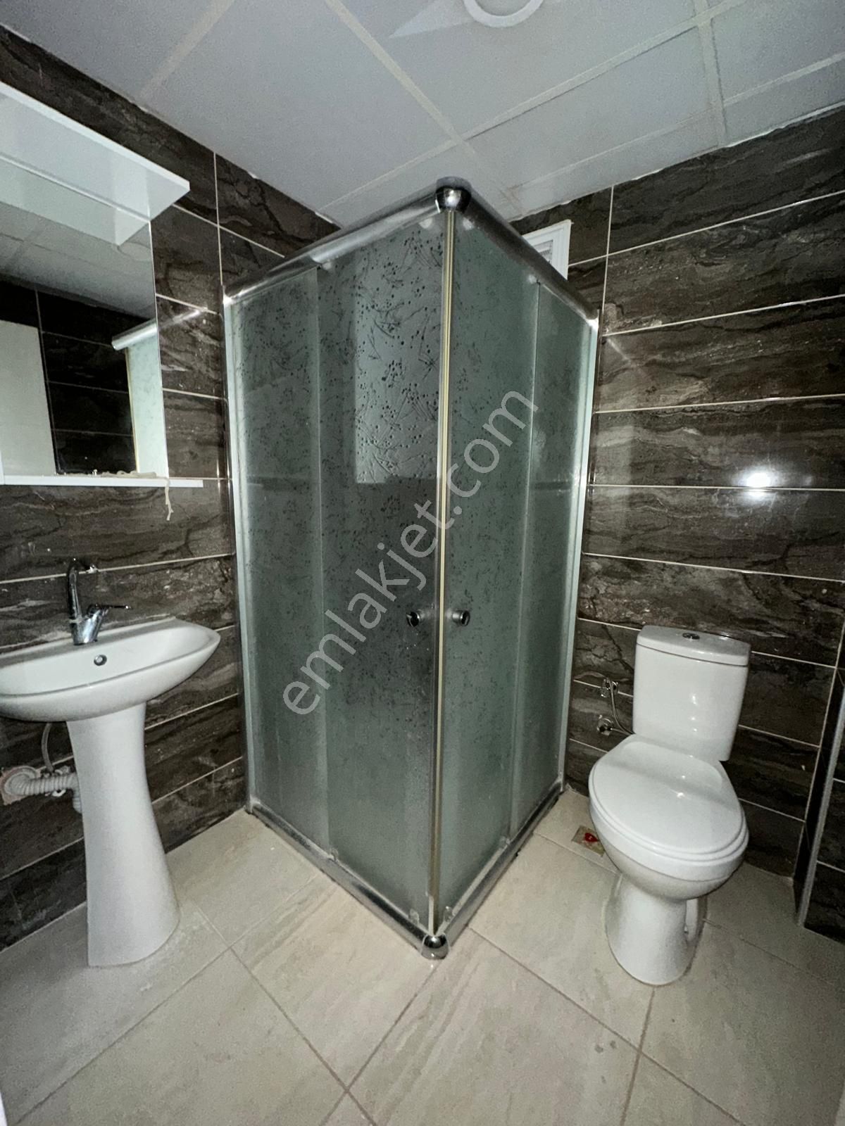 Recep Ümit Emlak'tan Erenköy Mahallesinde Yıldırım Caddesi Yakınında Asansörlü Kiralık 2+1 Daire - Görsel 19