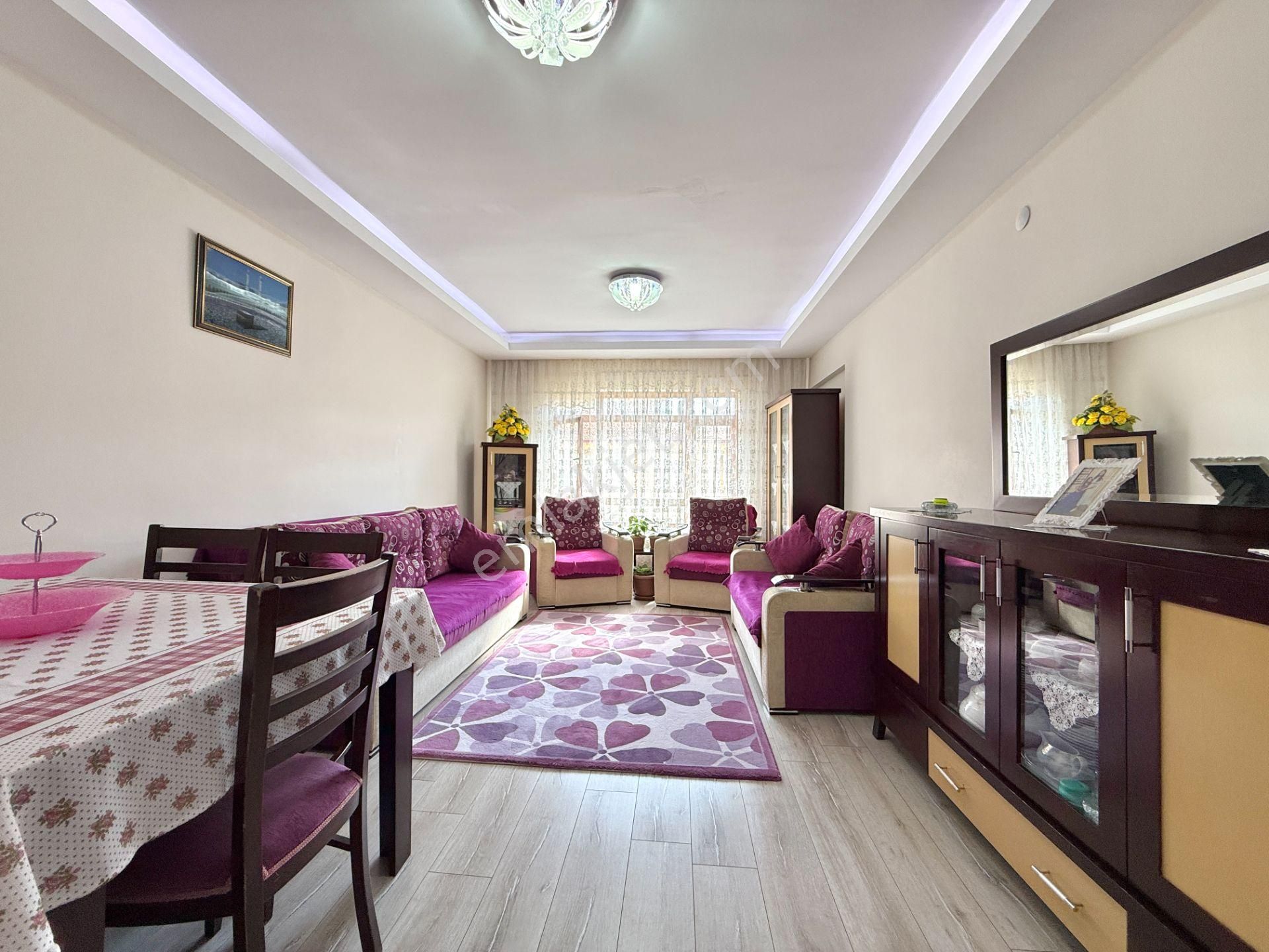 Ufuk Kılıç Emlak'tan Merkezde Full Yapılı Masrafsız, Güney C. Katta 3+1 - Görsel 8