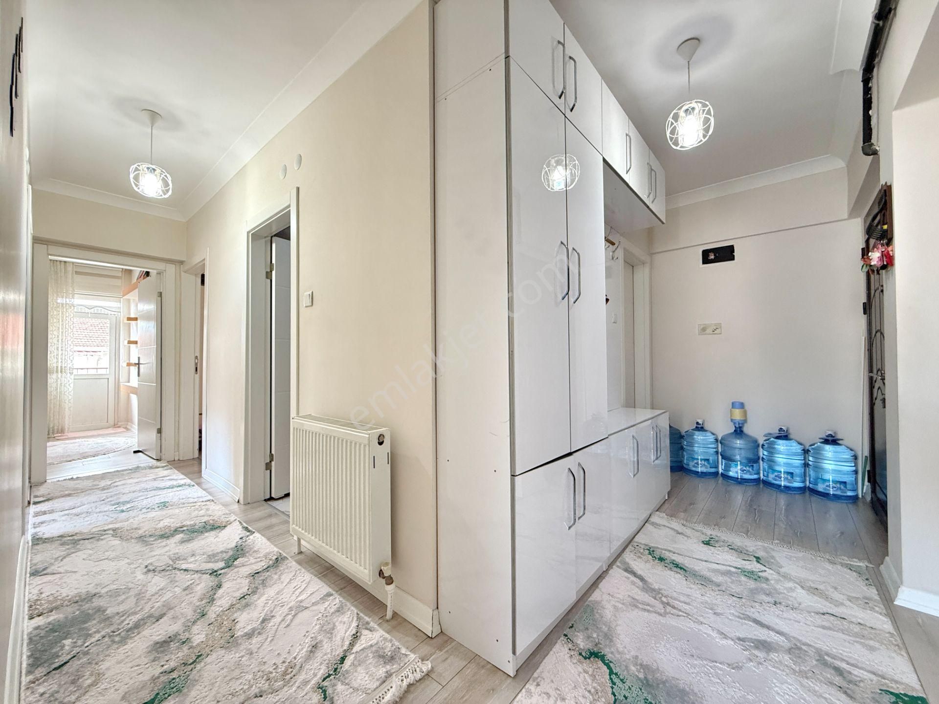 Ufuk Kılıç Emlak'tan Merkezde Full Yapılı Masrafsız, Güney C. Katta 3+1 - Görsel 26