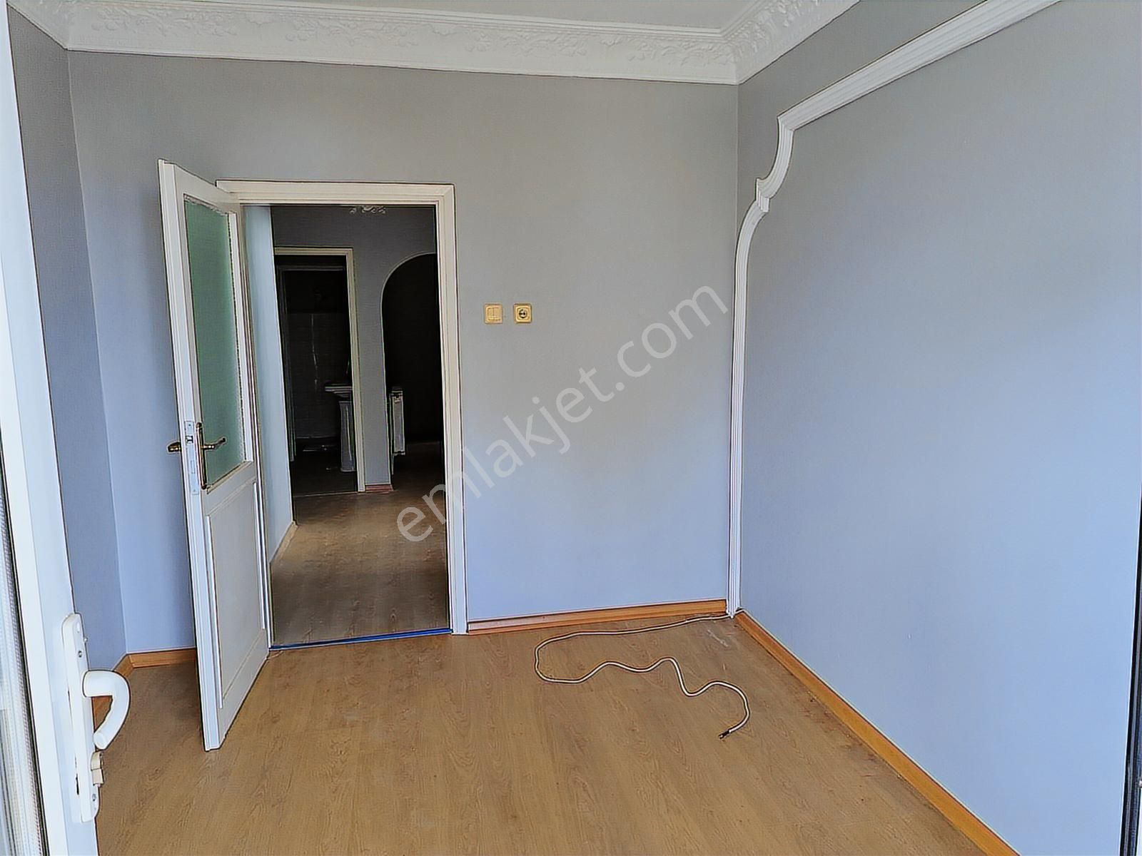 Sakarya Yağcılar Mahallesi Altay Sitesinde Satılık 3+1 Daire - Görsel 4