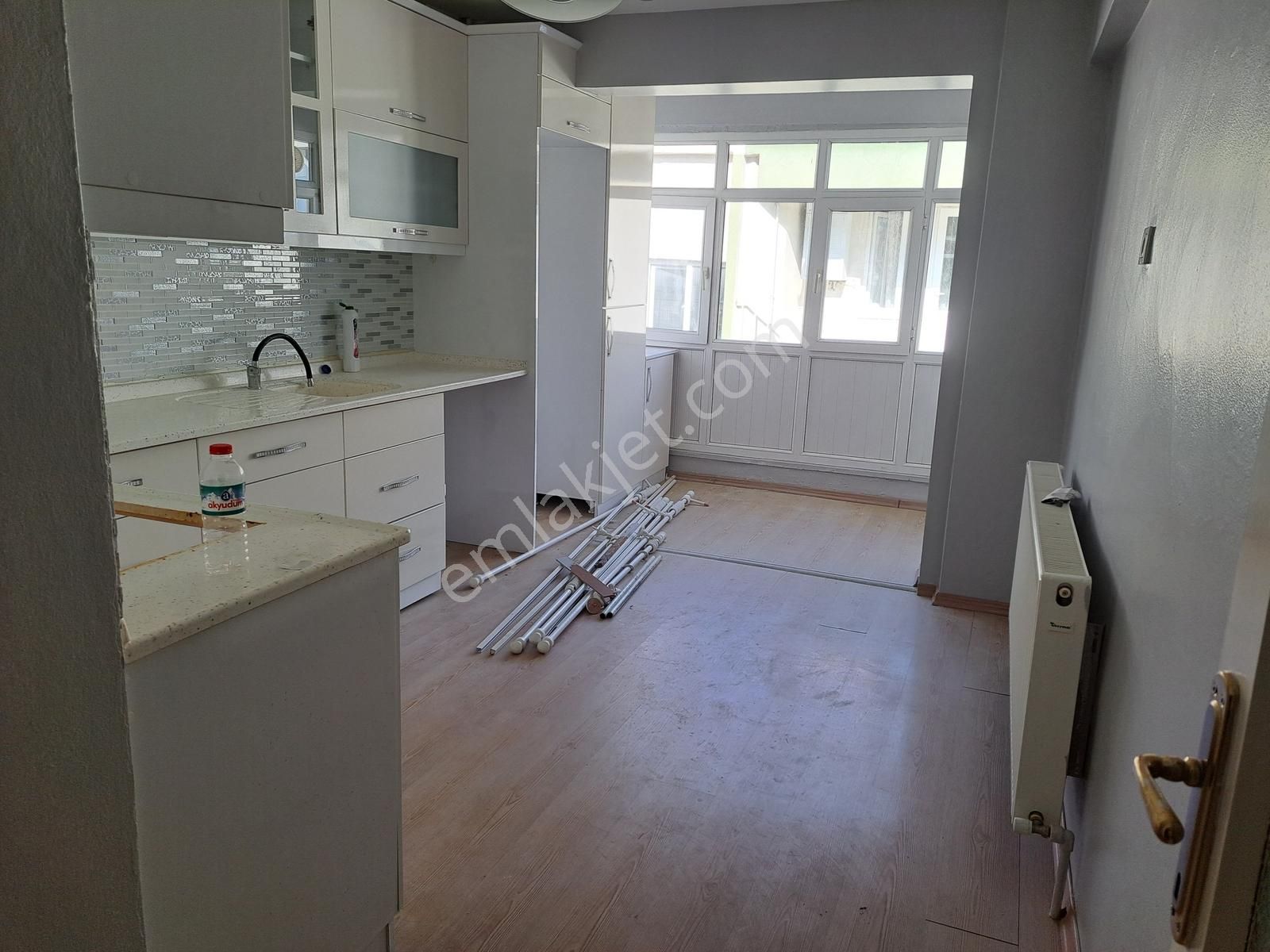 Sakarya Yağcılar Mahallesi Altay Sitesinde Satılık 3+1 Daire - Görsel 27