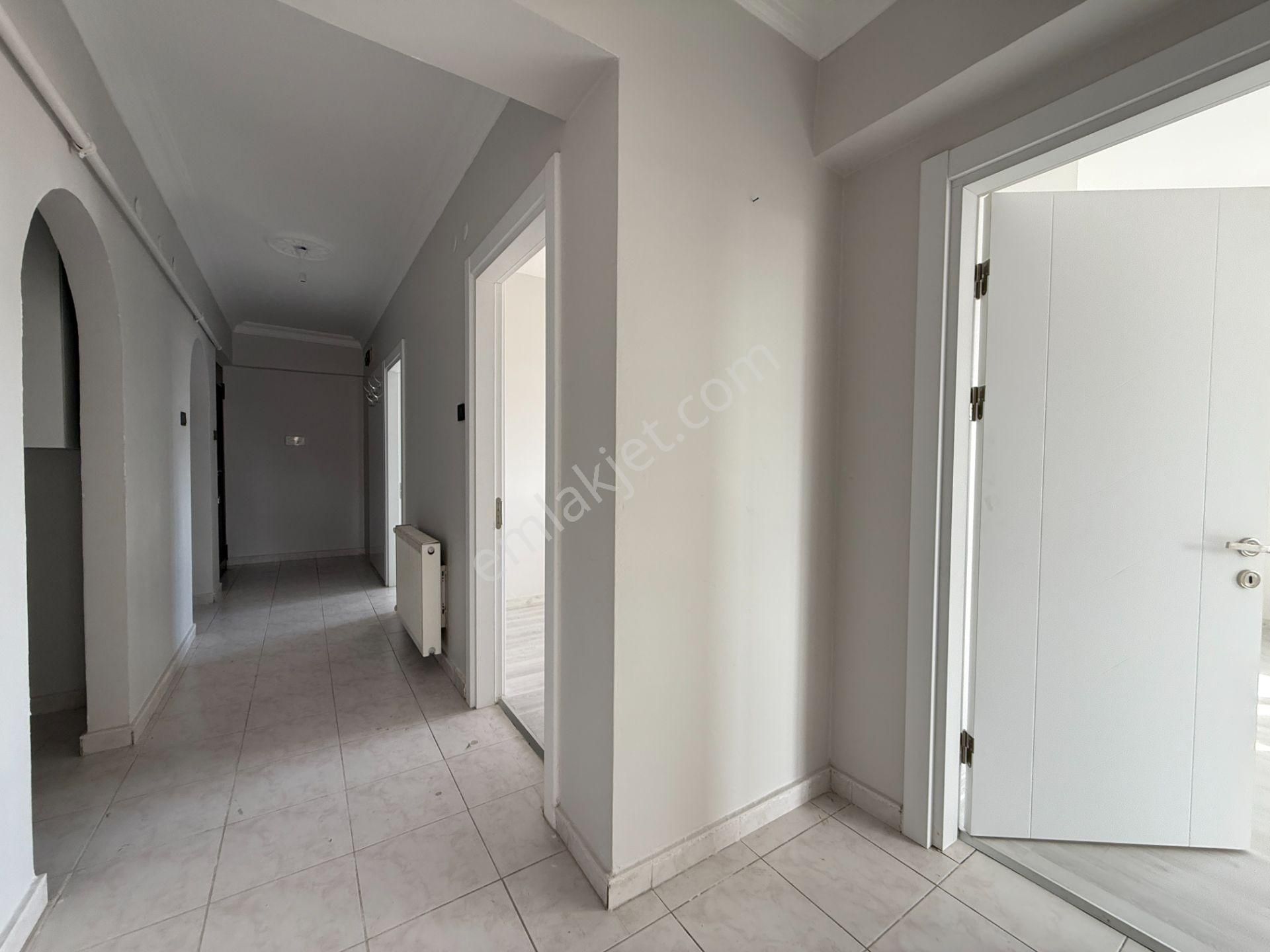 Ufuk Kılıç Emlak'tan Hicret Cami Yakını Katta Güney 3+1 Yapılı Daire - Görsel 30