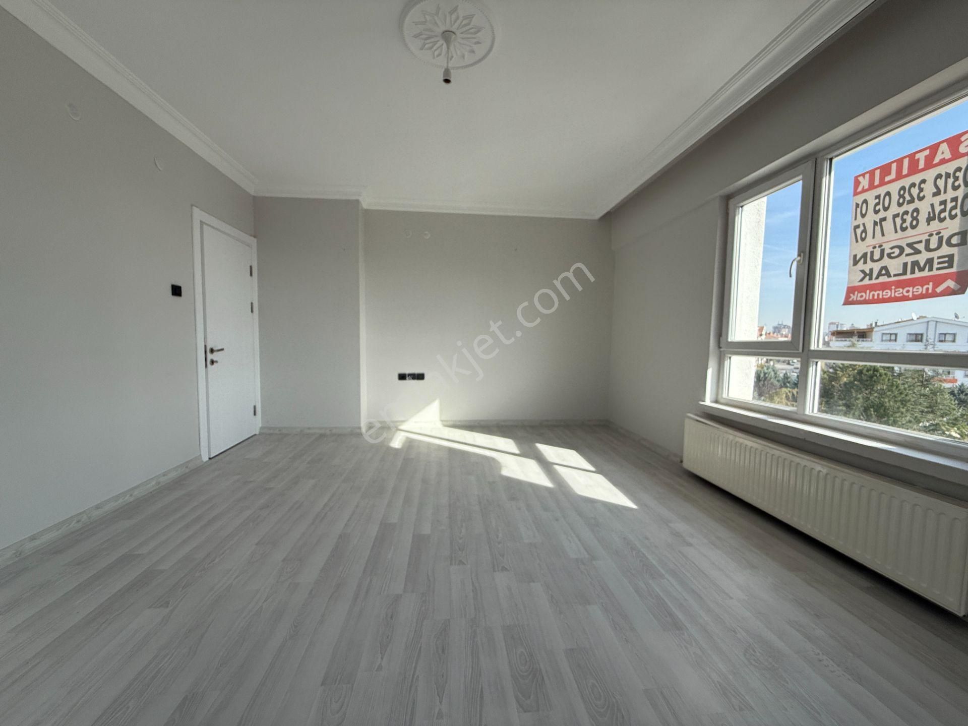 Ufuk Kılıç Emlak'tan Hicret Cami Yakını Katta Güney 3+1 Yapılı Daire - Görsel 12