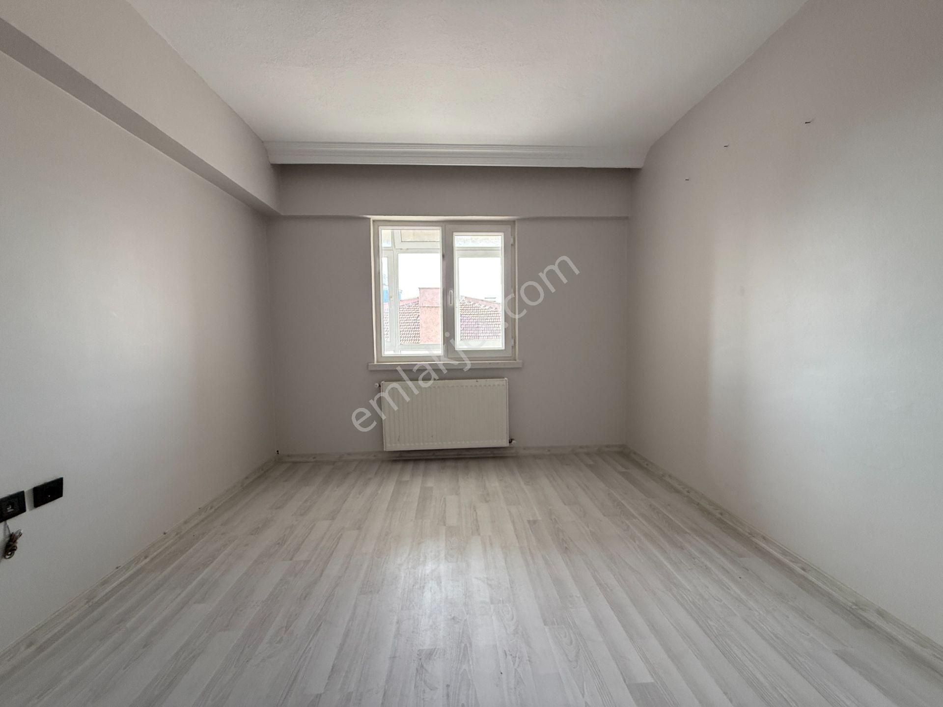 Ufuk Kılıç Emlak'tan Hicret Cami Yakını Katta Güney 3+1 Yapılı Daire - Görsel 25