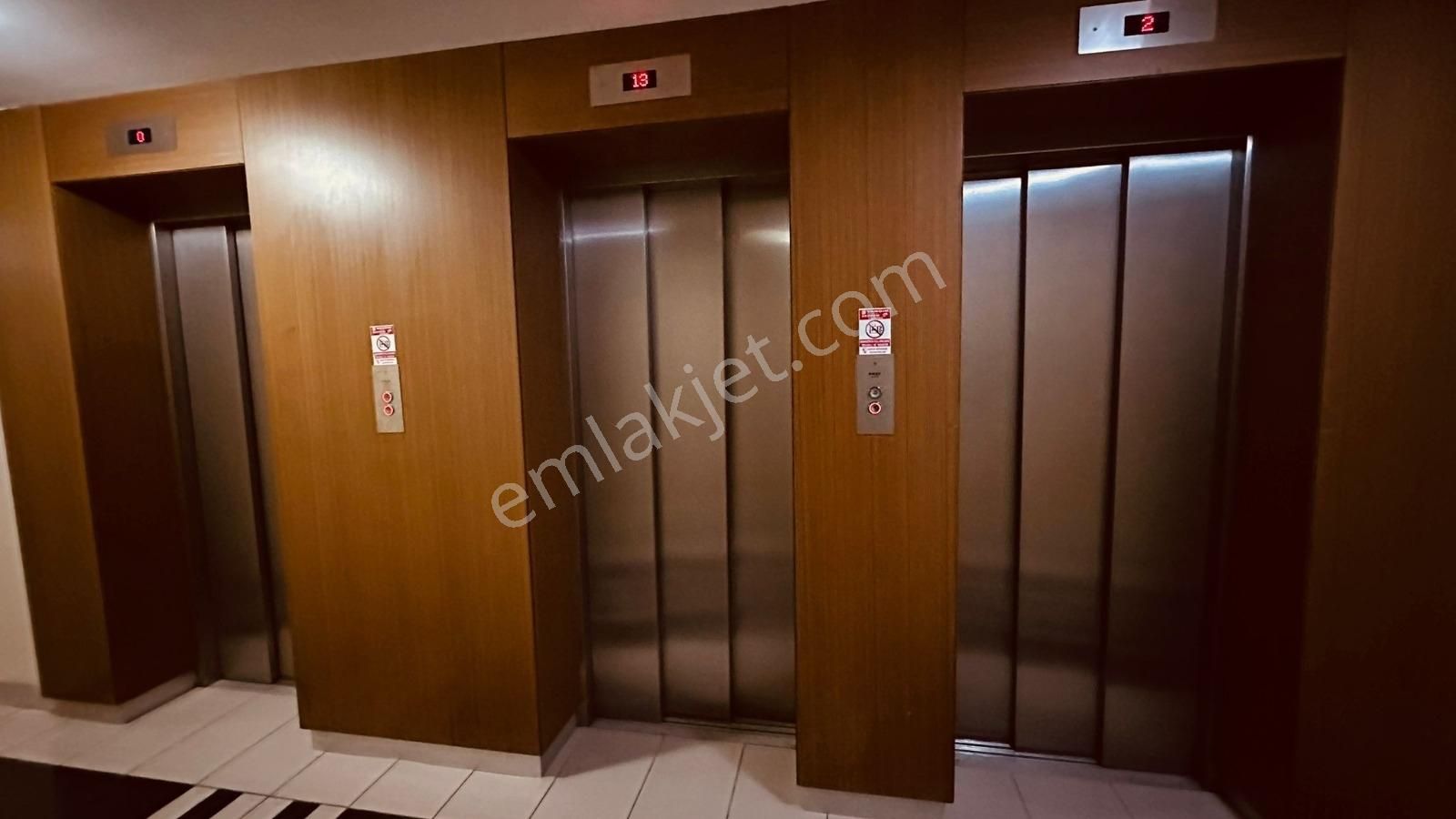 Home Gayrimenkul' Den İz Tower'da Eşyalı Kiralık Daire - Görsel 30