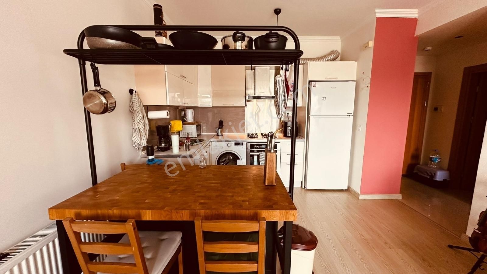 Home Gayrimenkul' Den İz Tower'da Eşyalı Kiralık Daire - Görsel 13