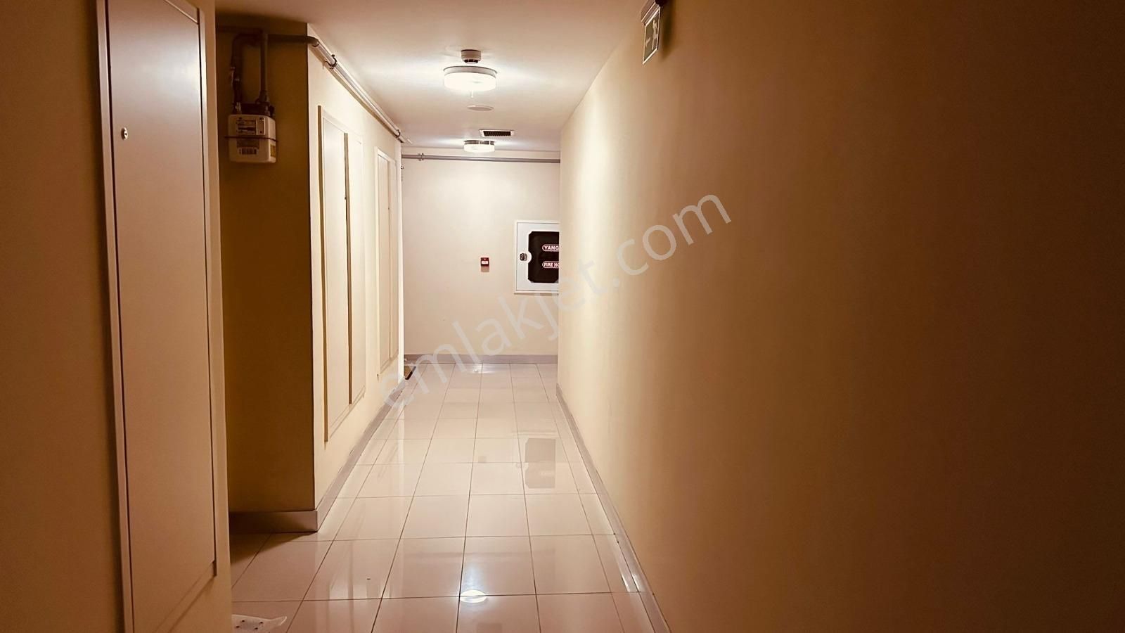 Home Gayrimenkul' Den İz Tower'da Eşyalı Kiralık Daire - Görsel 4