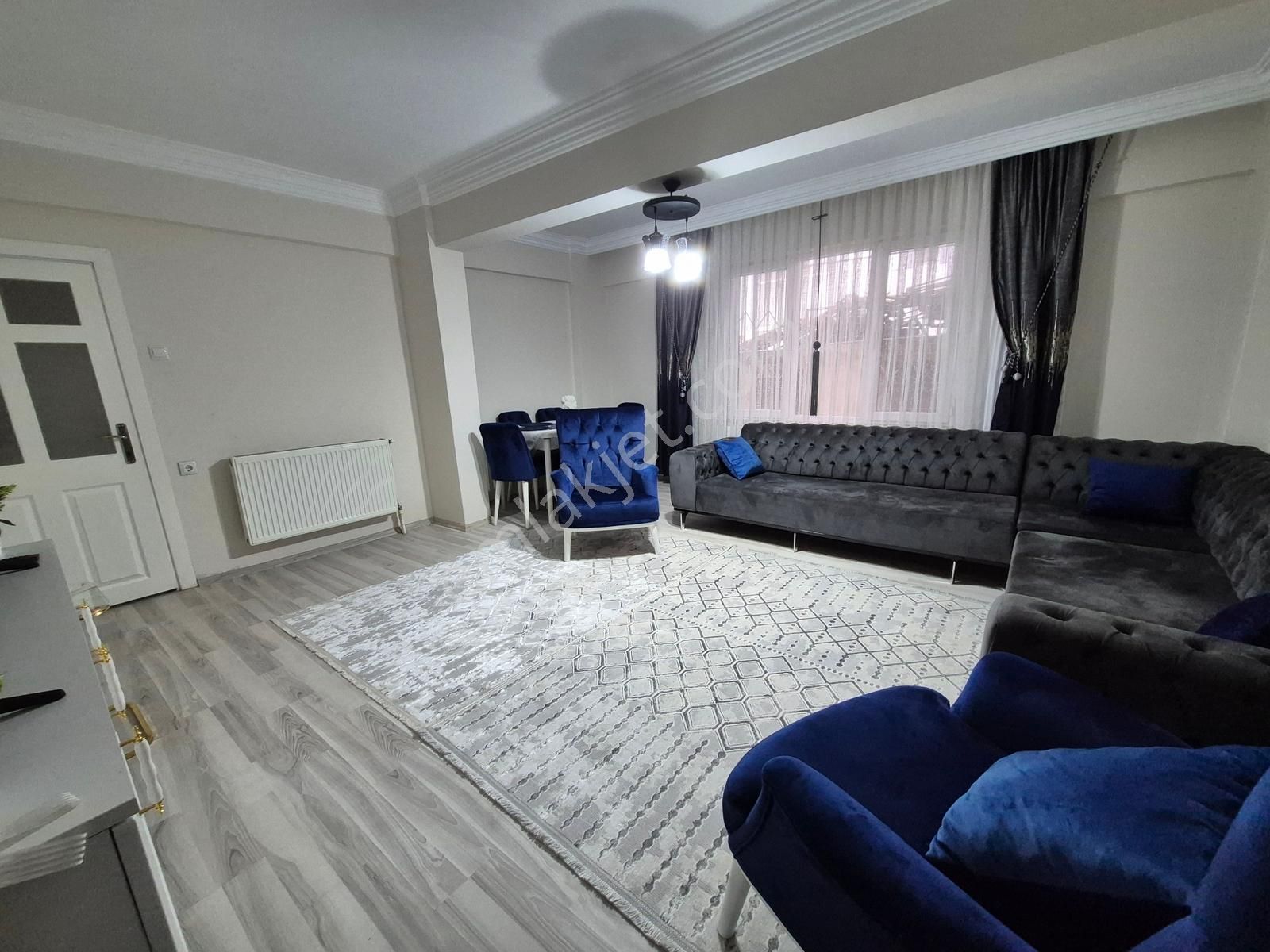 Canik Belediyeevlerinde Caddeye Yakın Satılık 3+1 Daire (giriş) - Görsel 4