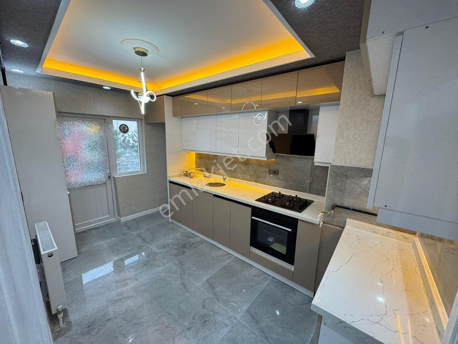 Yenikent Mendereste 2+1 !kredi Limitsiz!lüx Yapılı Satılık Daire