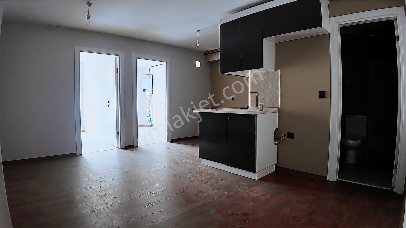 Merkezi Konumda Öğrenciye, Aileye,memura Uygun Kiralık 2+1 Daire