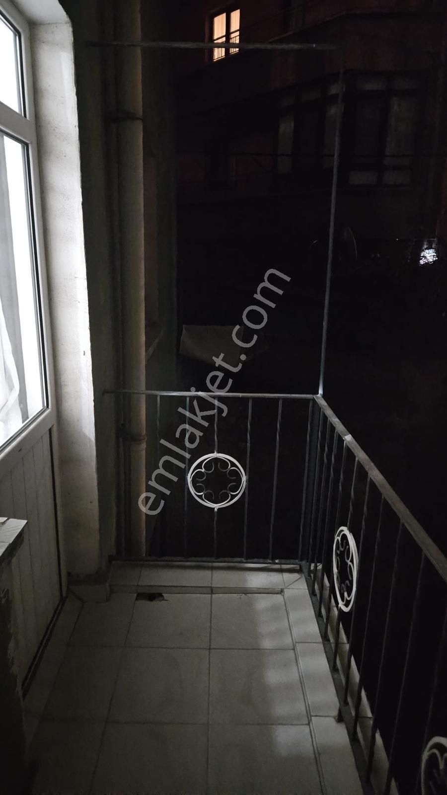 Valentia'dan Kolej Metro Yakını Full Eşyalı Kiralık 2+1 Daire !! - Görsel 20