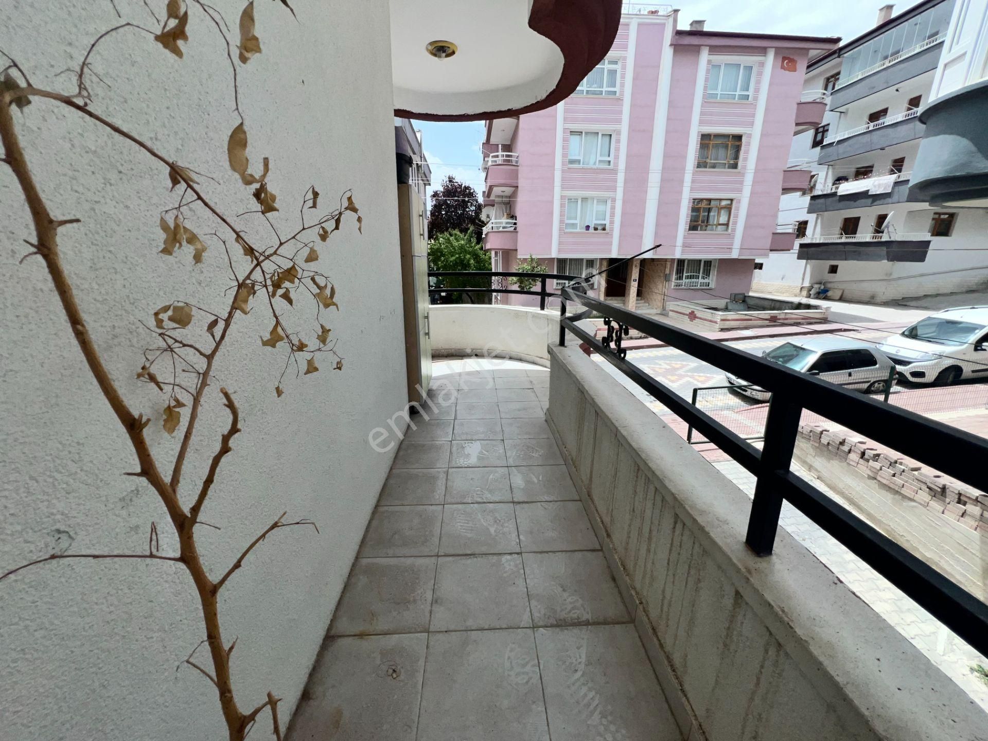 Ufuk Kılıç Emlak'tan Merkezi Konumda 4+1 Masrafsız Orta Kat Daire - Görsel 14