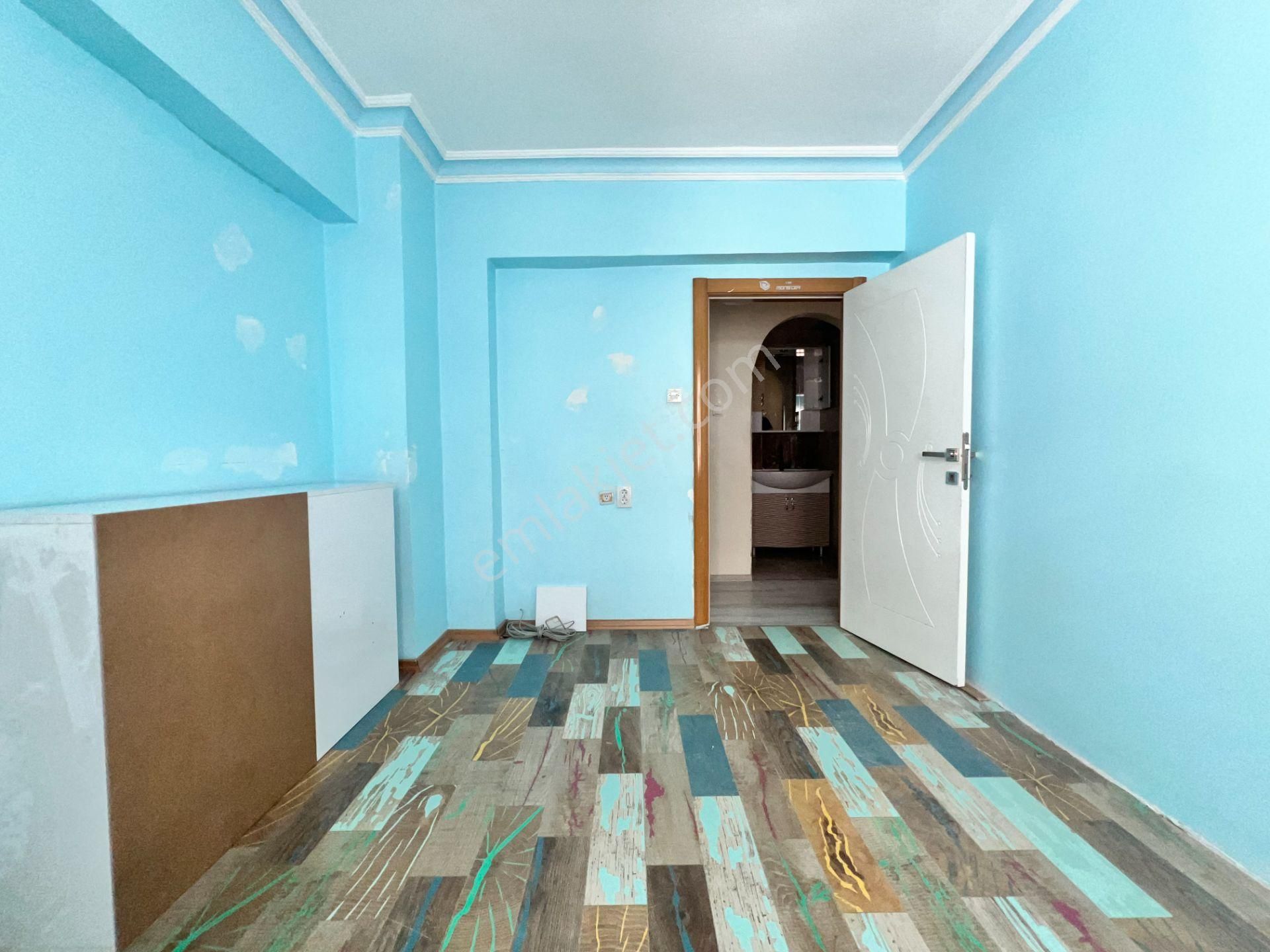 Ufuk Kılıç Emlak'tan Merkezi Konumda 4+1 Masrafsız Orta Kat Daire - Görsel 17