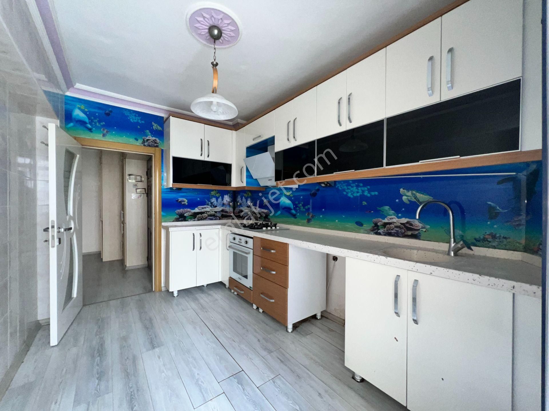 Ufuk Kılıç Emlak'tan Merkezi Konumda 4+1 Masrafsız Orta Kat Daire - Görsel 5