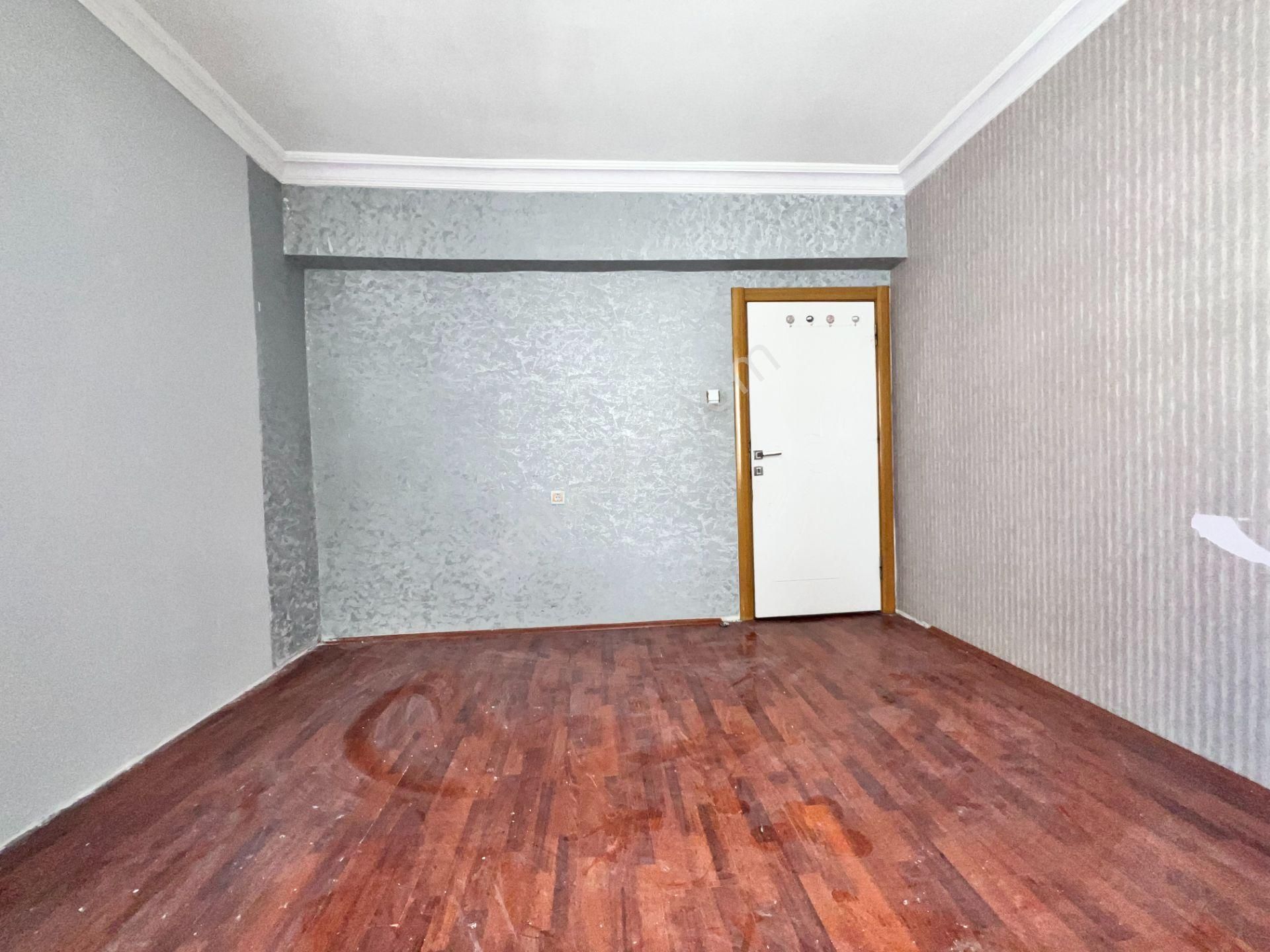 Ufuk Kılıç Emlak'tan Merkezi Konumda 4+1 Masrafsız Orta Kat Daire - Görsel 19