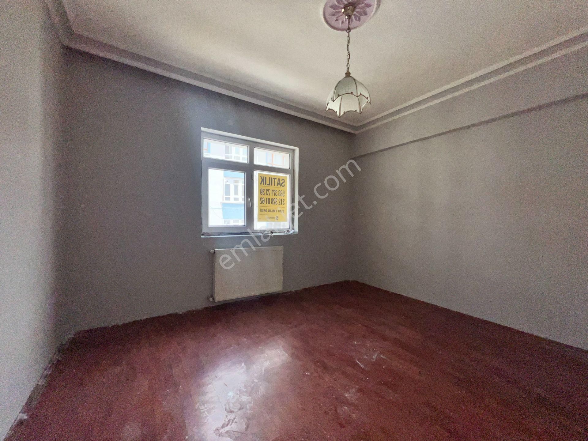 Ufuk Kılıç Emlak'tan Merkezi Konumda 4+1 Masrafsız Orta Kat Daire - Görsel 23