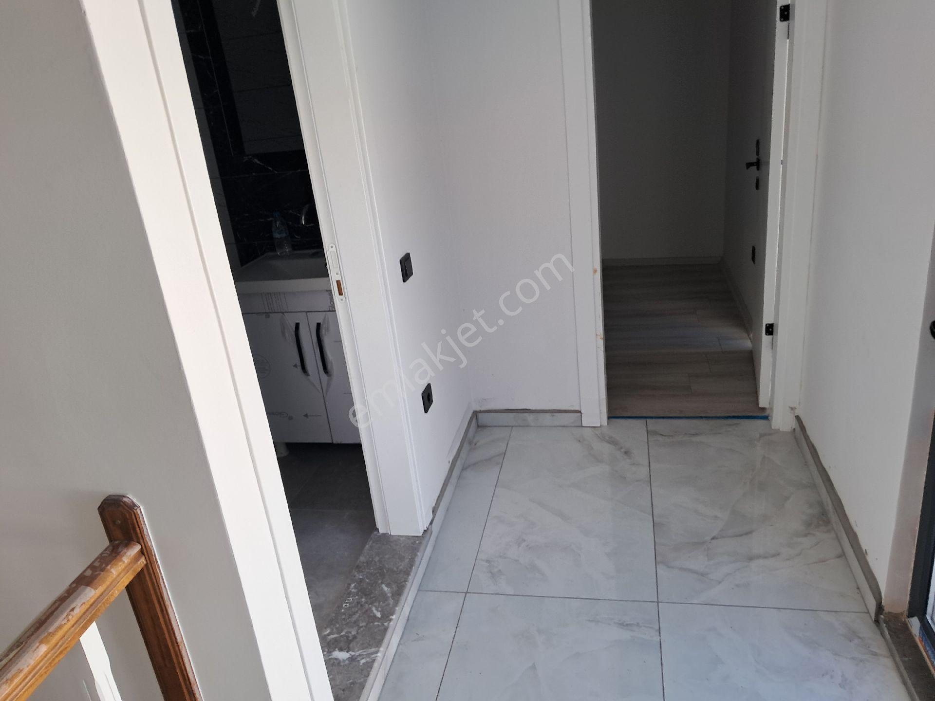 Balıkesir/edremit Tuzcumurat Mah.4+1 Kat Dubleks - Görsel 24