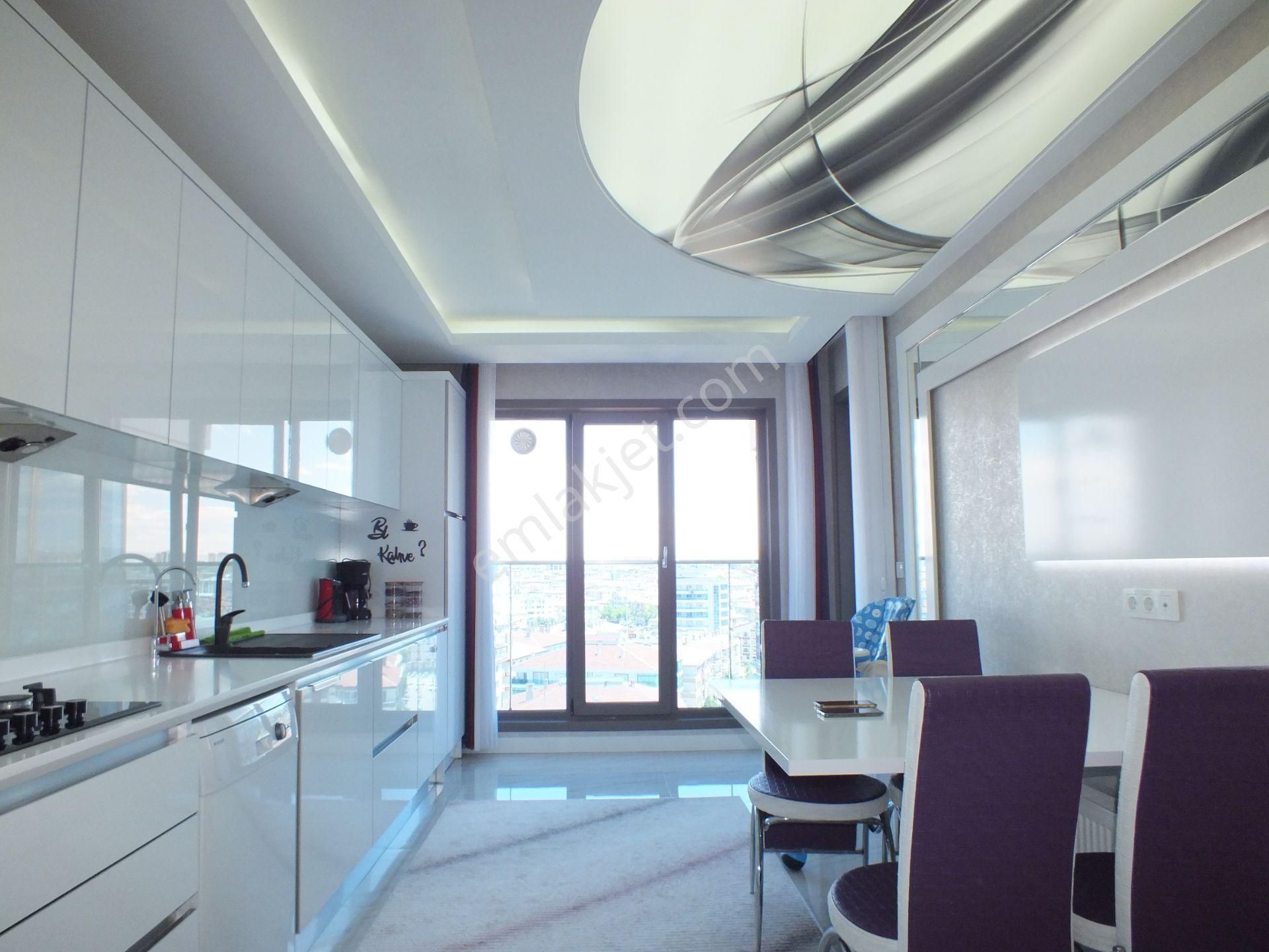 Ufuk Kılıç Emlak'tan Tam Donanımlı Lüx Sitede K.otoparklı 4+1 Daire - Görsel 5