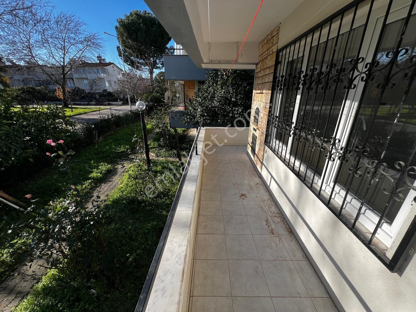 Yiğit'ten Altınkumda Modern Tasarımıyla 2+1 Kaçırılmayacak Daire - Görsel 25