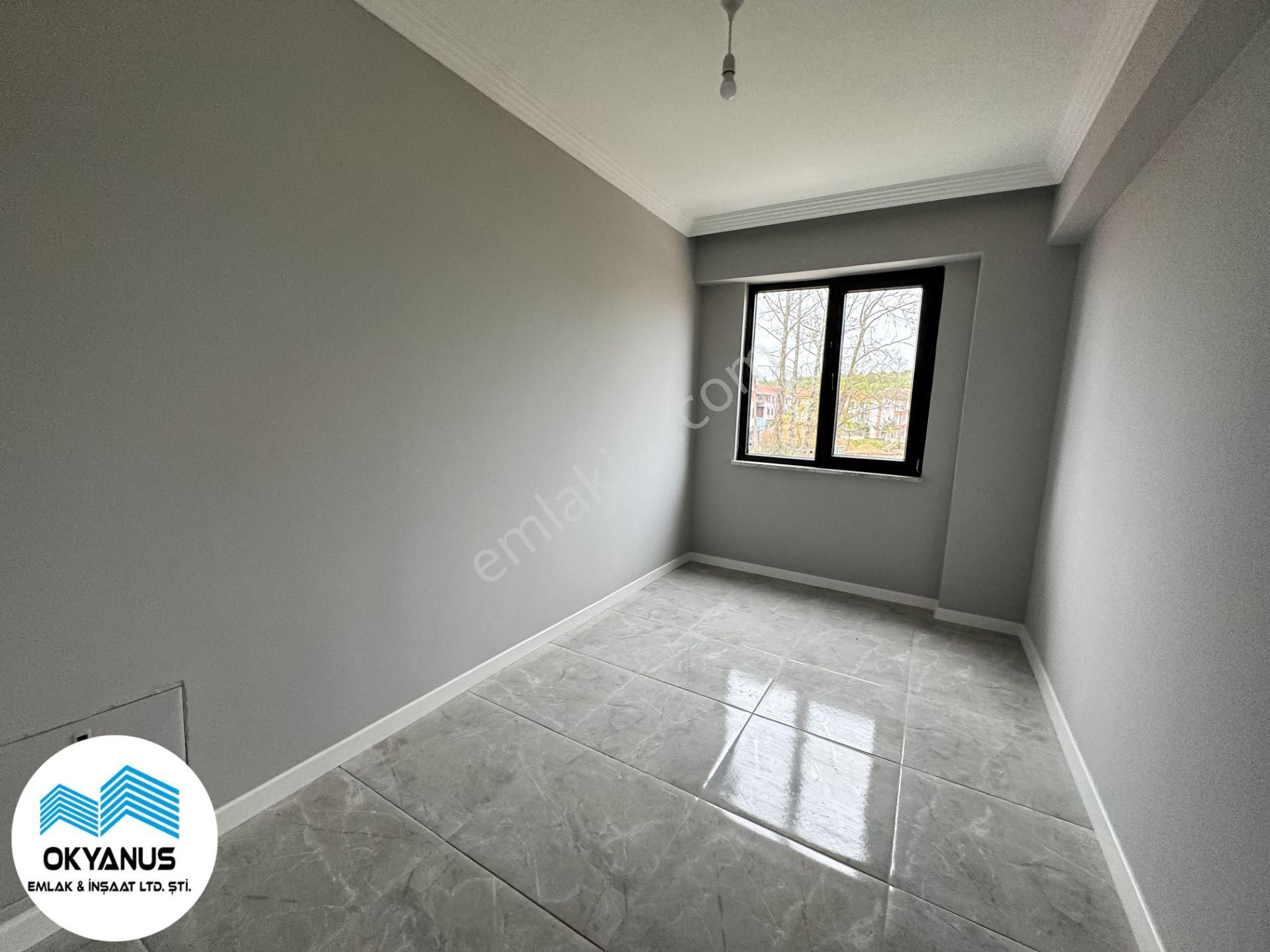 Karasu Merkez De Havuzlu Ve Lüks 2+1 Daire - Görsel 32