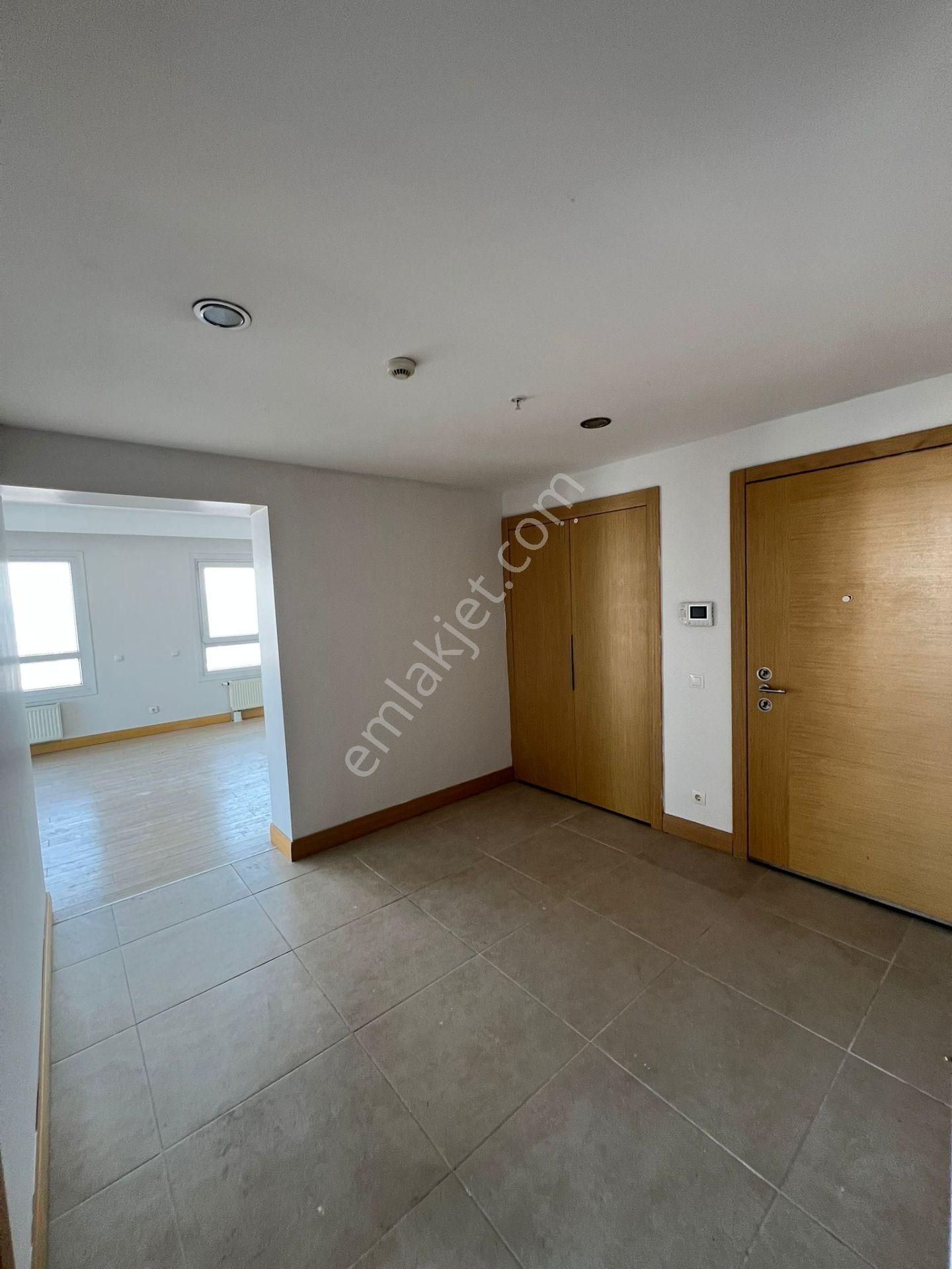 Nurol Park Geniş 2+1 Balkonlu - Görsel 7