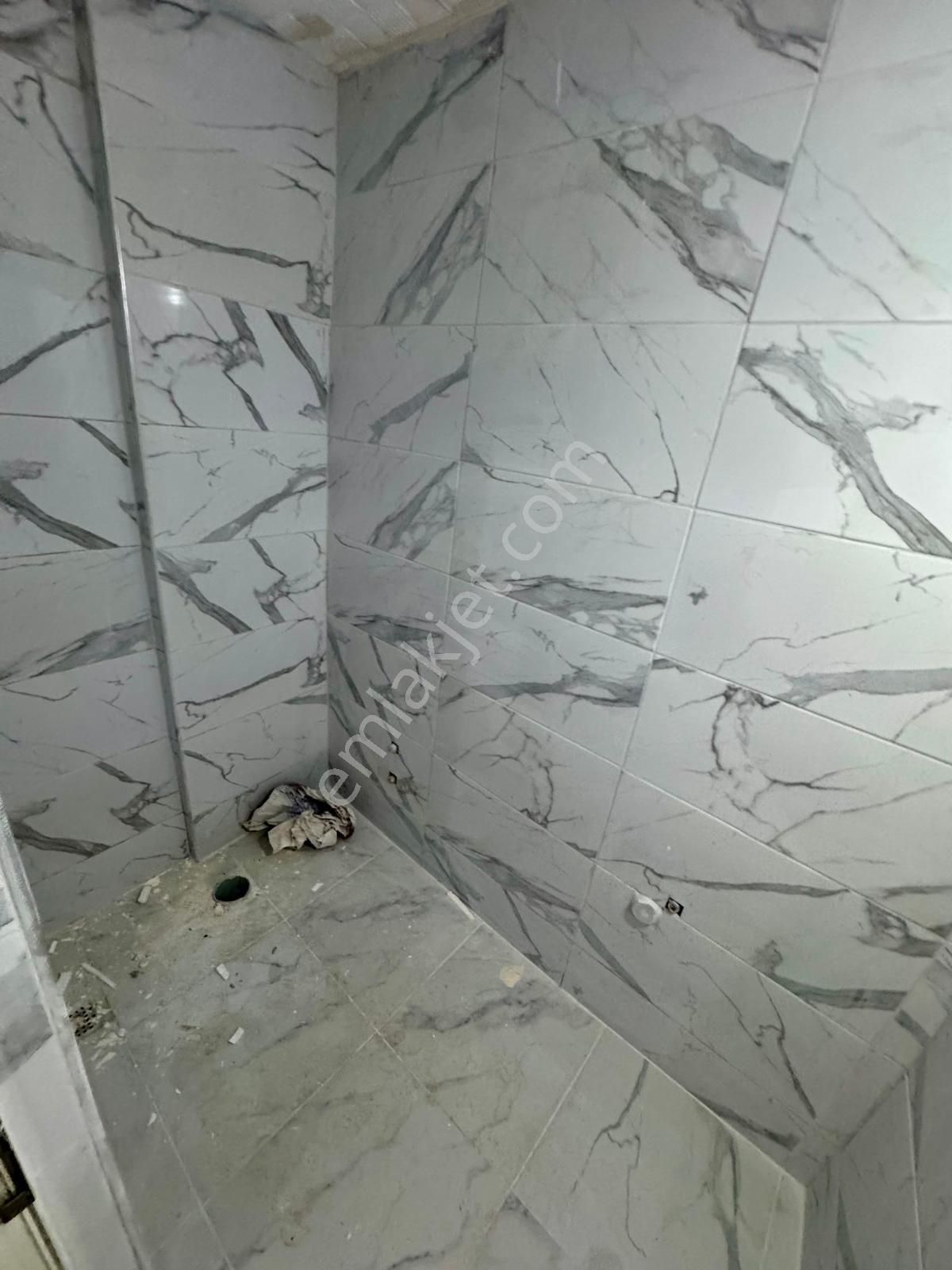 Evim-nur'dan Unkapanı Mh. 2+1 2. Kat Dış Cepheli İçi Yapılı Daire - Görsel 17