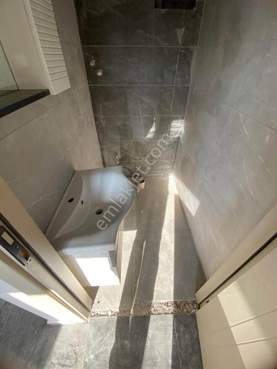 Esentepe Mahallesinde Fırsat Daire Arayanlara Büyütme Yapıldığı Takdirde 2+1 Olan Yüksek Giriş - Görsel 6