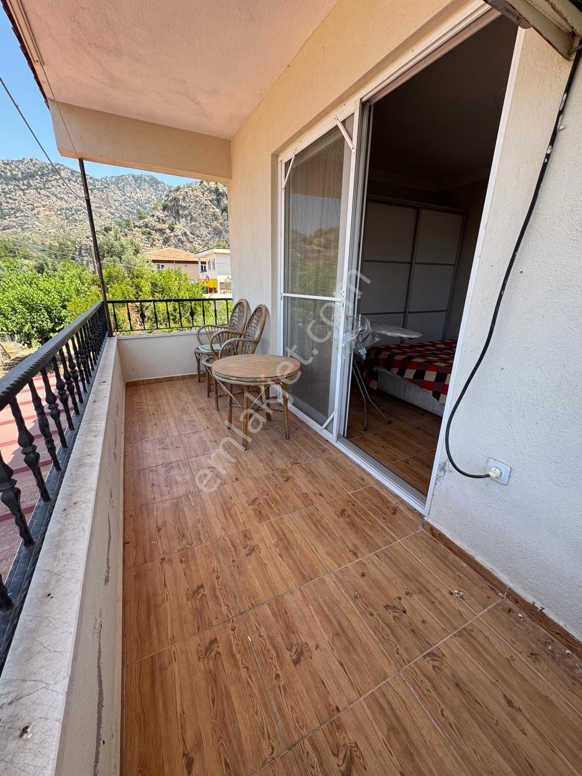 Orhaniye'de Eşyalı 1+1 Daire - Denize Yürüme Mesafesinde Kiralık - Görsel 2