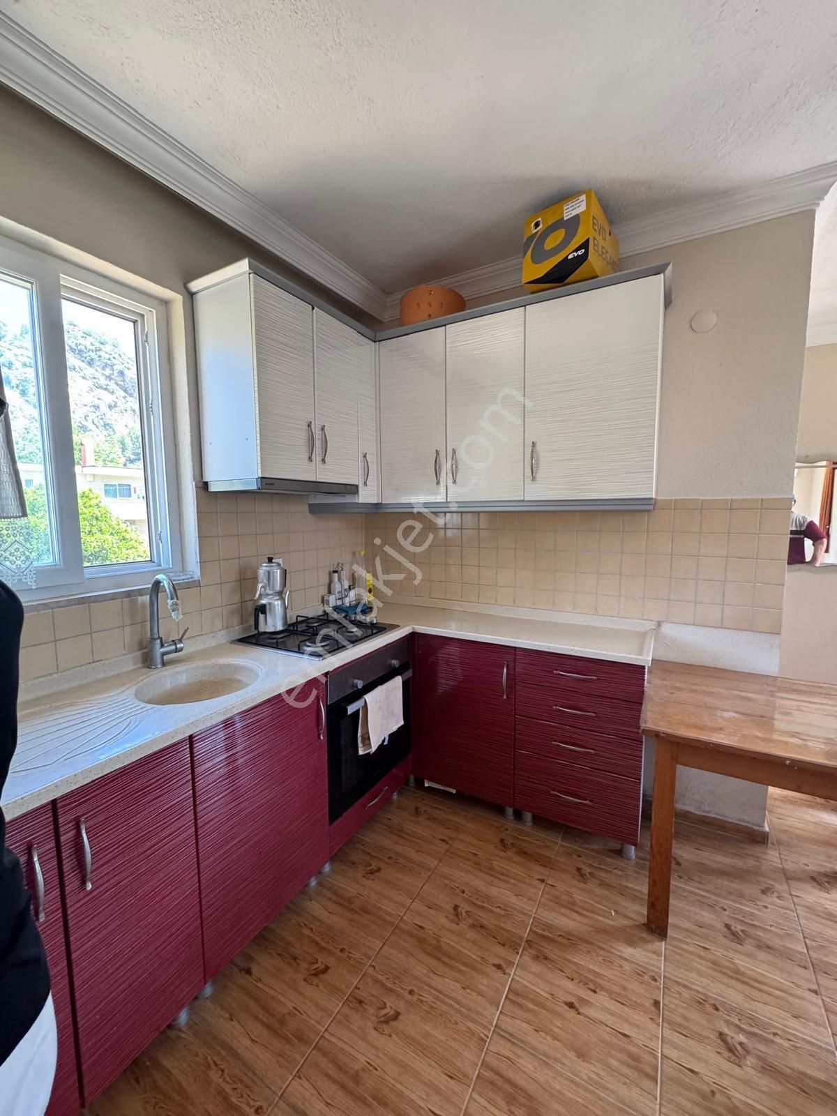 Orhaniye'de Eşyalı 1+1 Daire - Denize Yürüme Mesafesinde Kiralık - Görsel 4