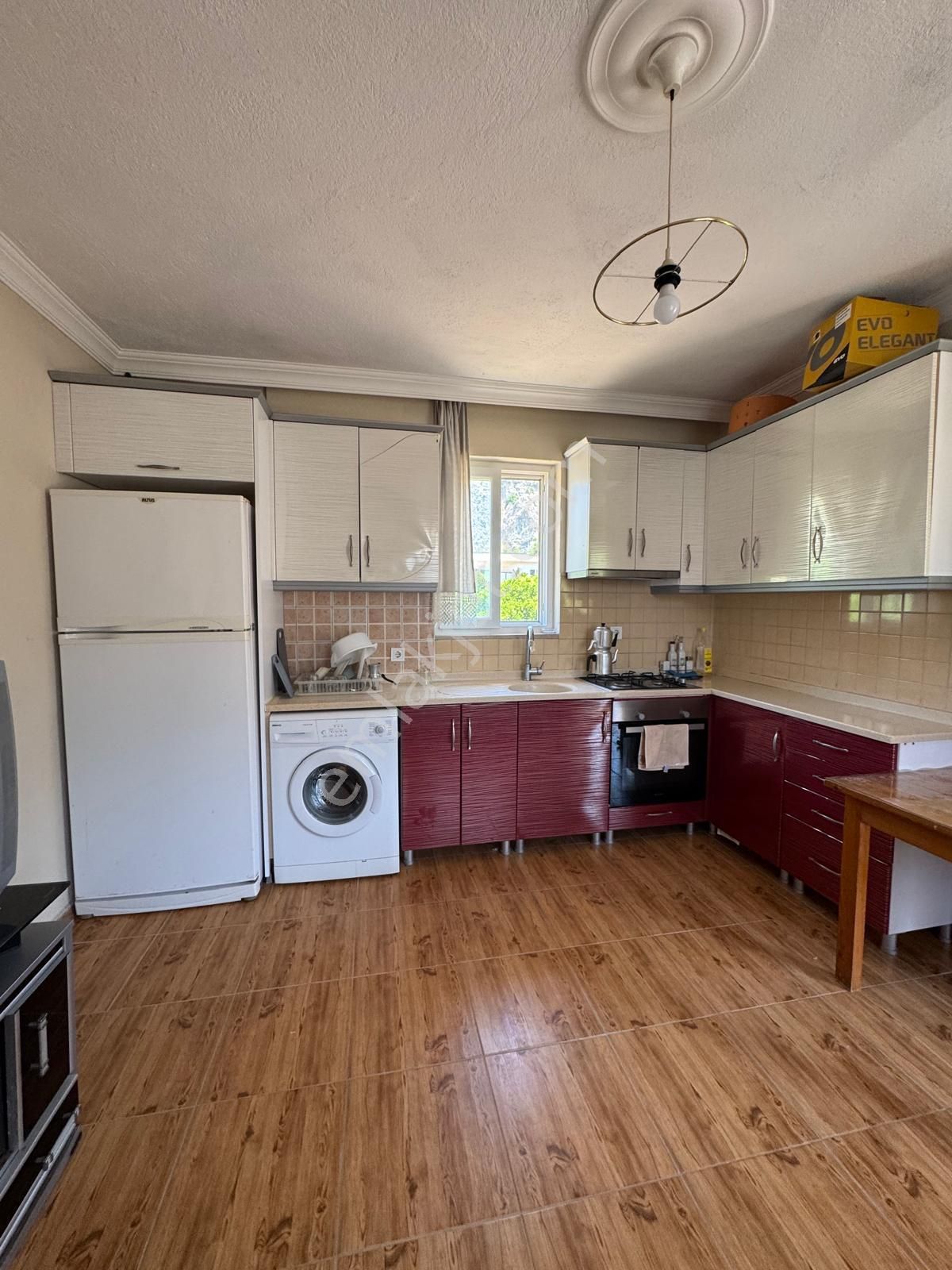 Orhaniye'de Eşyalı 1+1 Daire - Denize Yürüme Mesafesinde Kiralık - Görsel 3