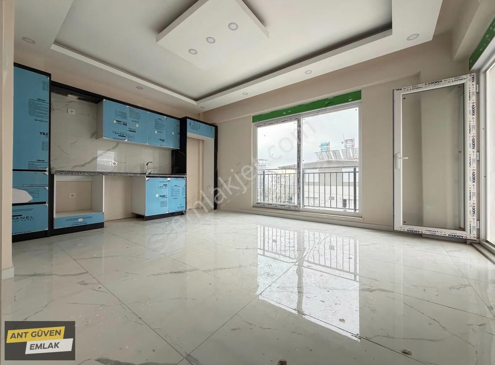 Ebeveyn Banyolu Termessos Hast Yakını 2+1 Asansörlü Sıfır Arakat