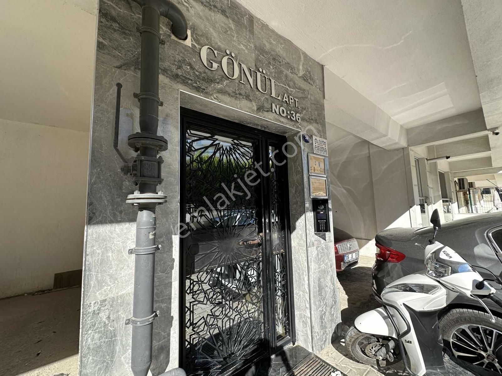 Güler'den Kuruçeşme'de 2+1 Ferah Daire - Görsel 3