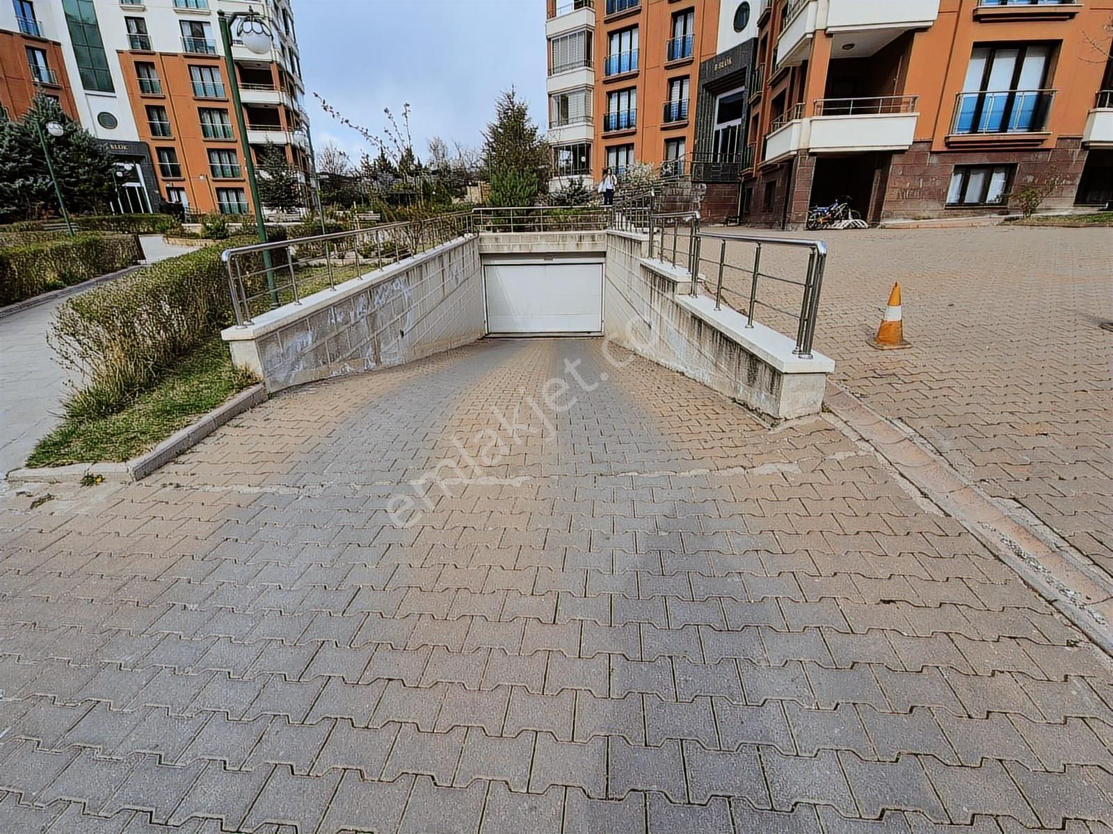 Ank Çankaya Beştepe Koru Sitesi Super Manzaralı Satılık 4+1 Dair - Görsel 13