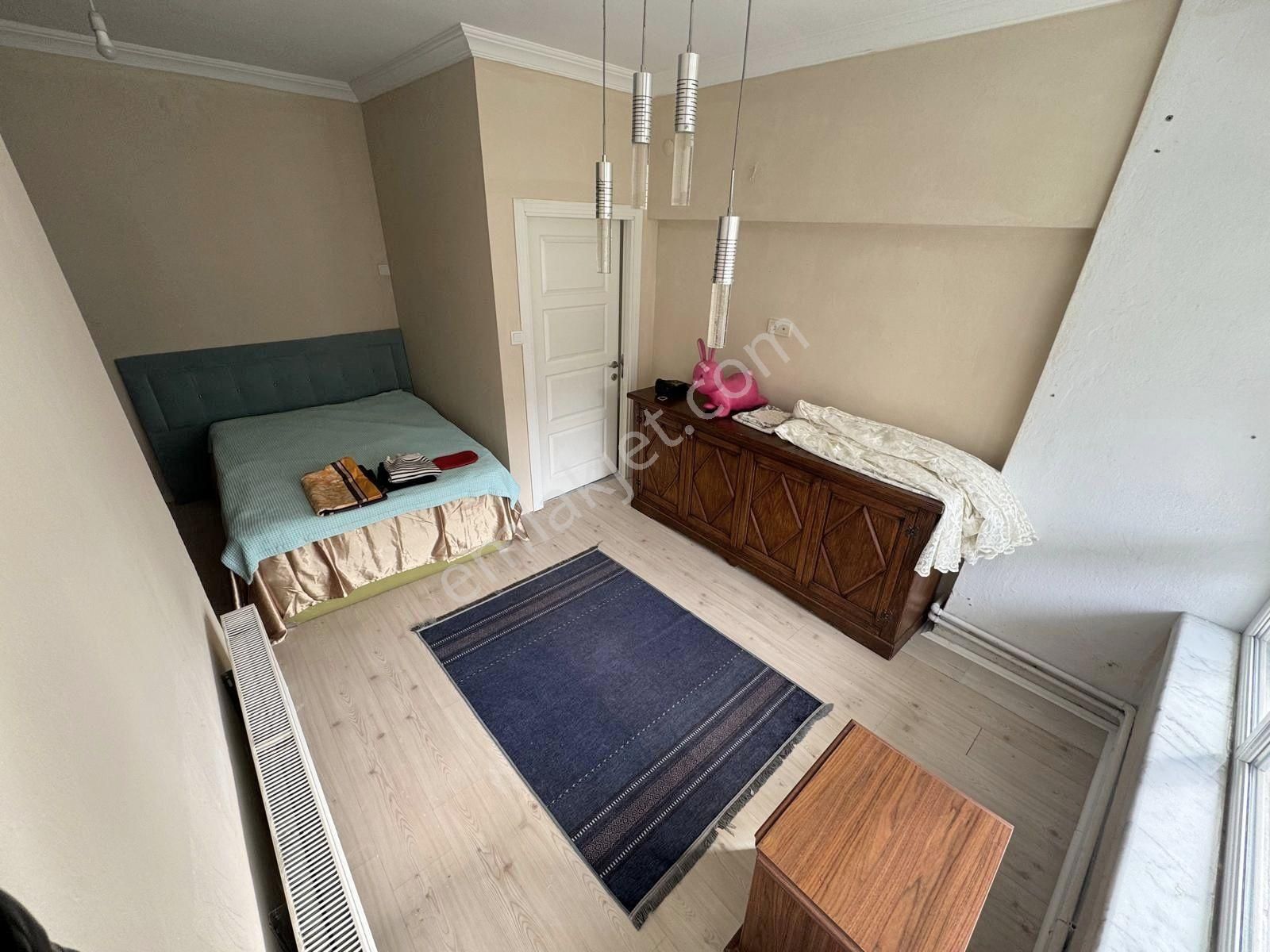 Etlik'de 3+1 125m2 Kilerli Park Manzaralı Bağımsız Bahçe Katı Fırsat Daire - Görsel 8