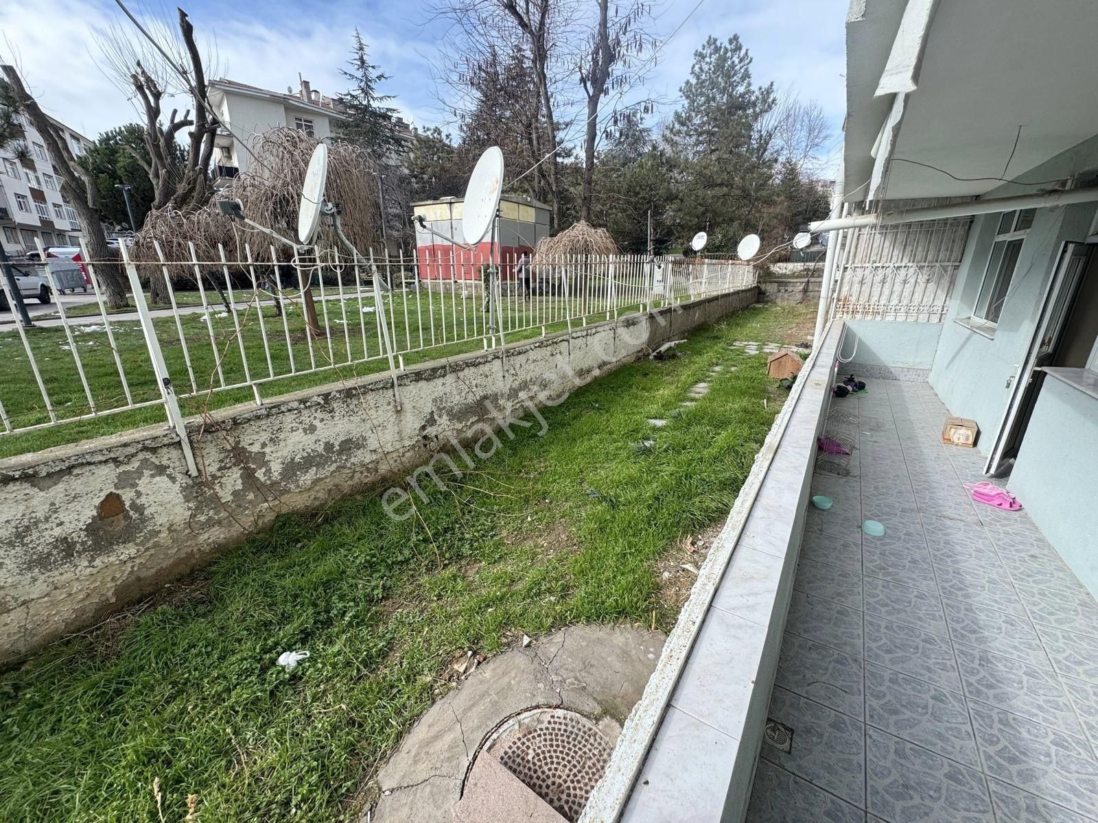 Etlik'de 3+1 125m2 Kilerli Park Manzaralı Bağımsız Bahçe Katı Fırsat Daire - Görsel 28