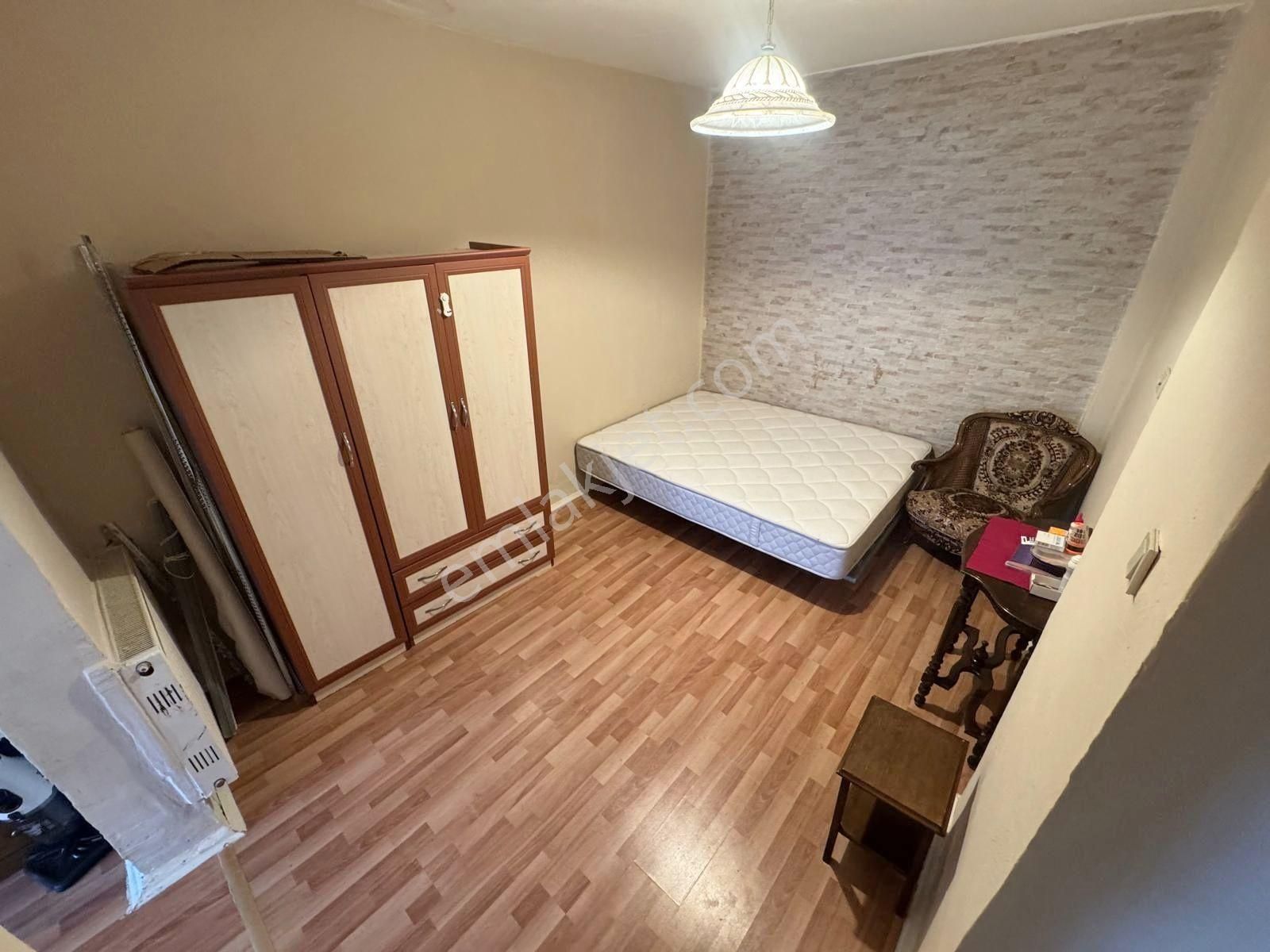 Etlik'de 3+1 125m2 Kilerli Park Manzaralı Bağımsız Bahçe Katı Fırsat Daire - Görsel 11